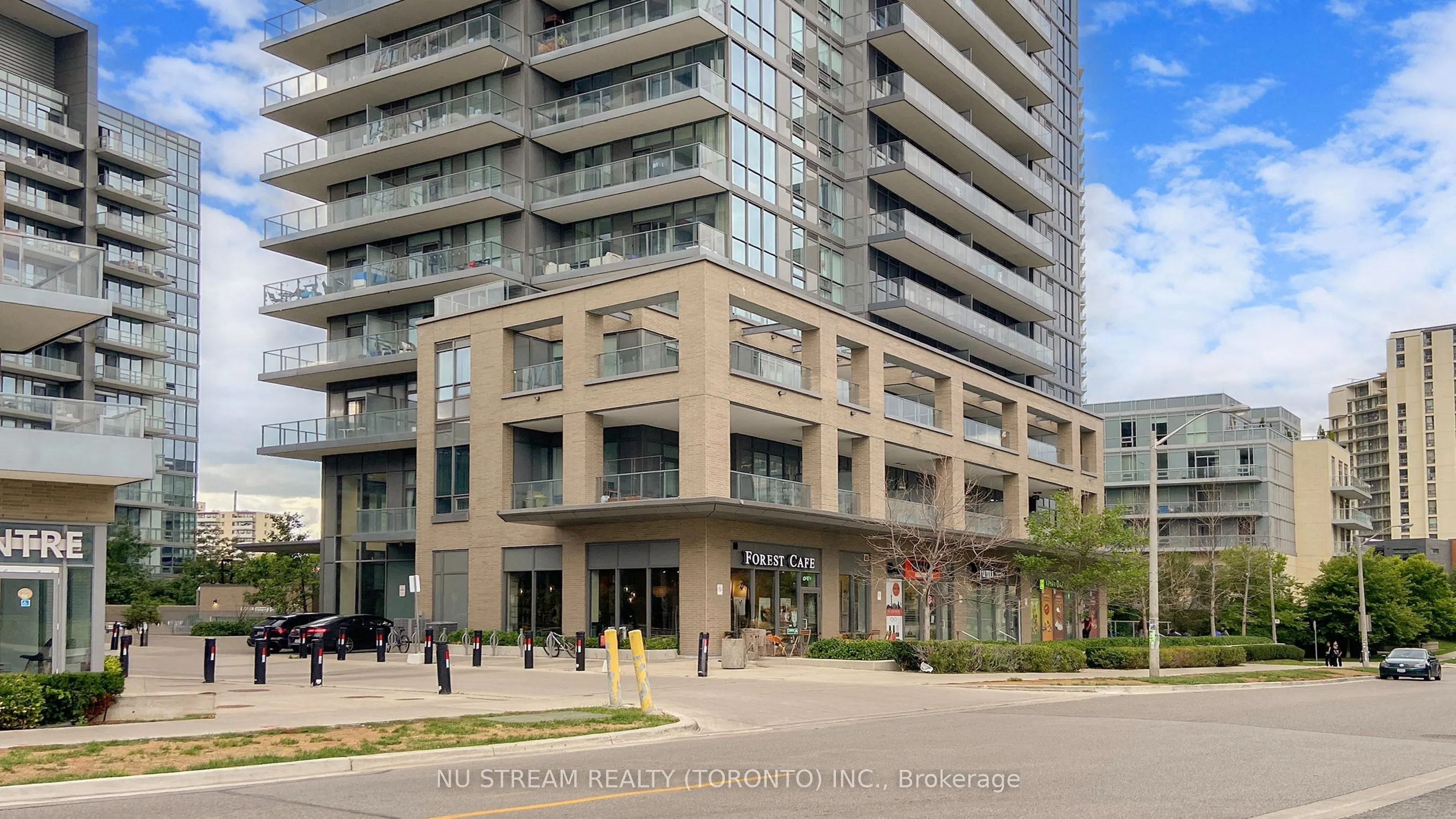 56 Forest Manor Road, #2708