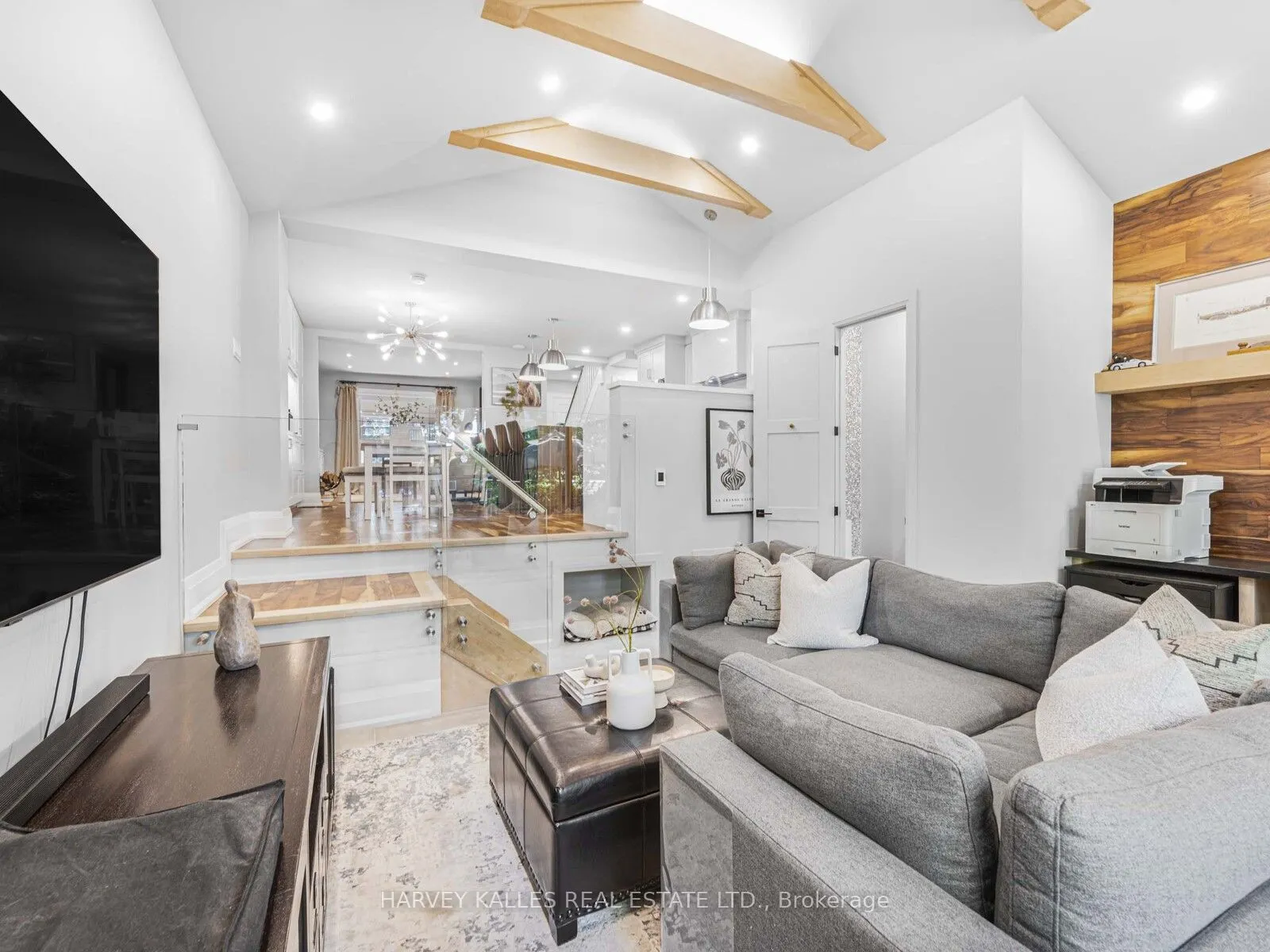 116 Pinewood Avenue