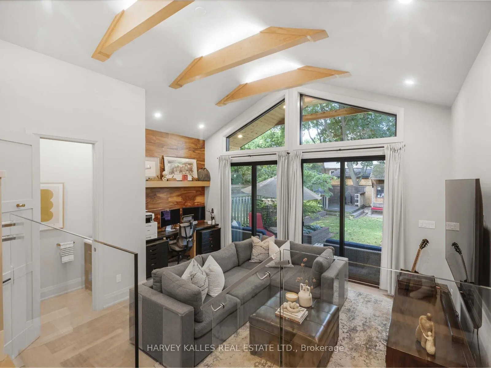 116 Pinewood Avenue