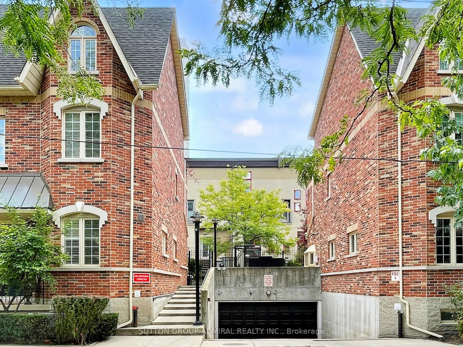 21 Earl Street, #314