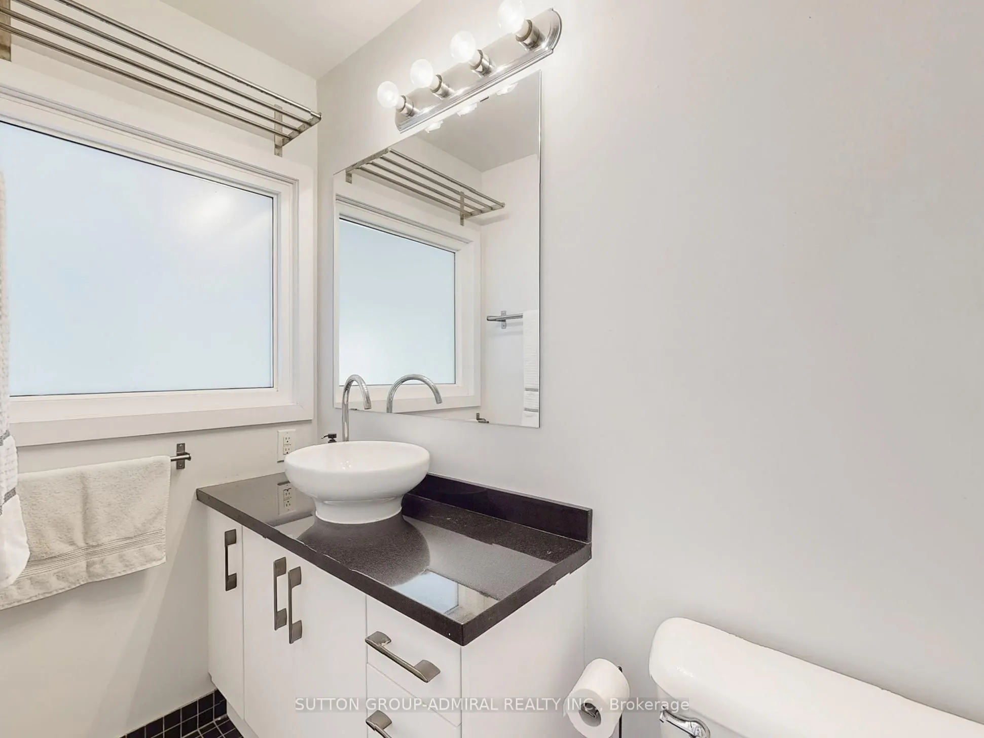 21 Earl Street, #314