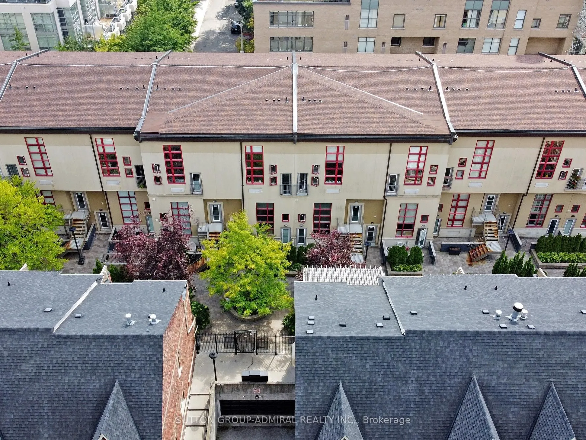 21 Earl Street, #314