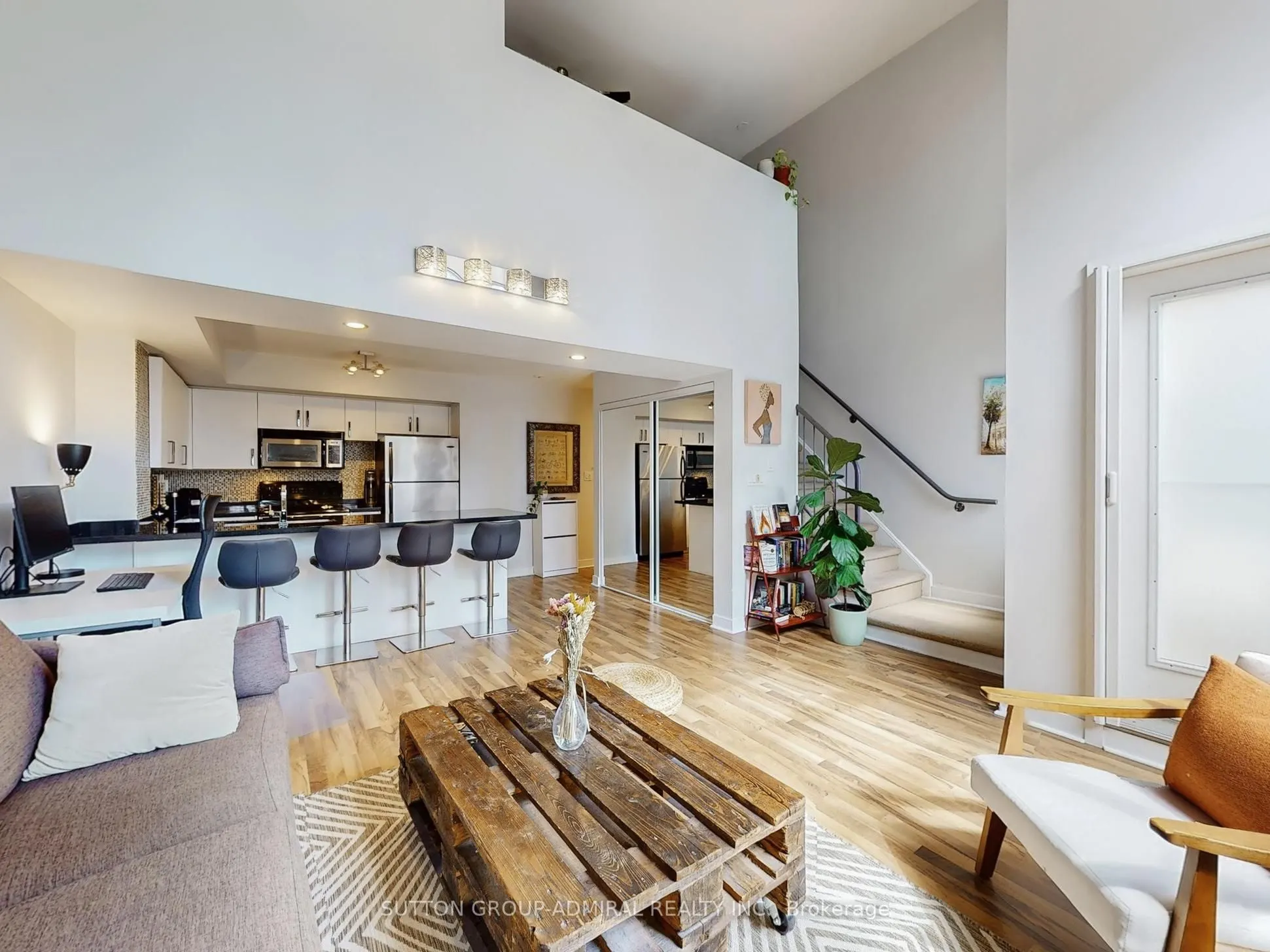21 Earl Street, #314