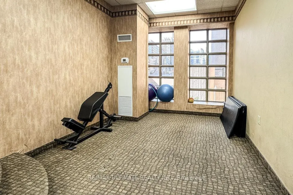 25 Grenville Street, #1010