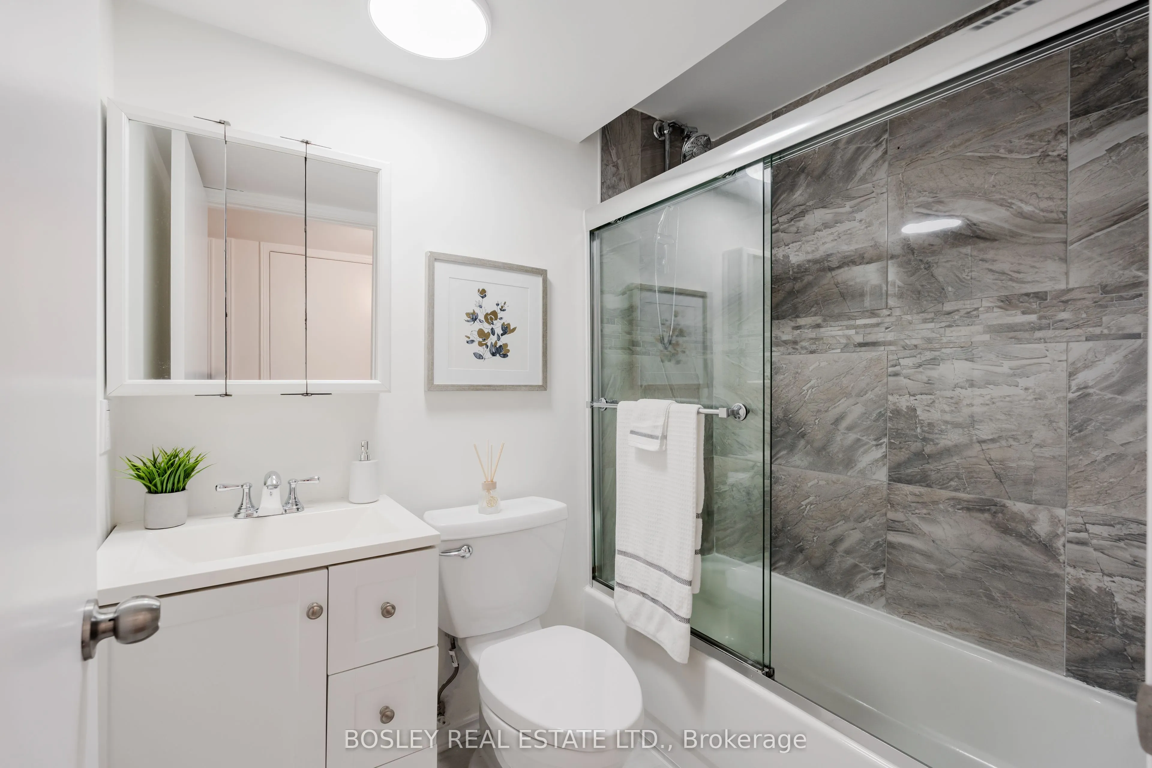 83 Lillian Street W, #5