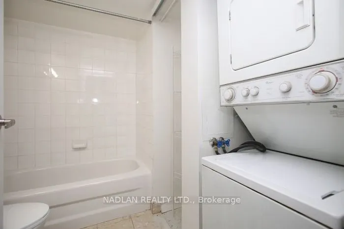 650 Queens Quay W, #305