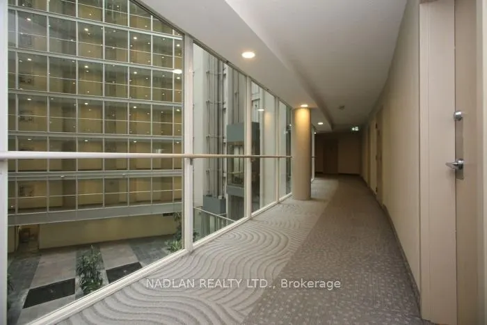 650 Queens Quay W, #305