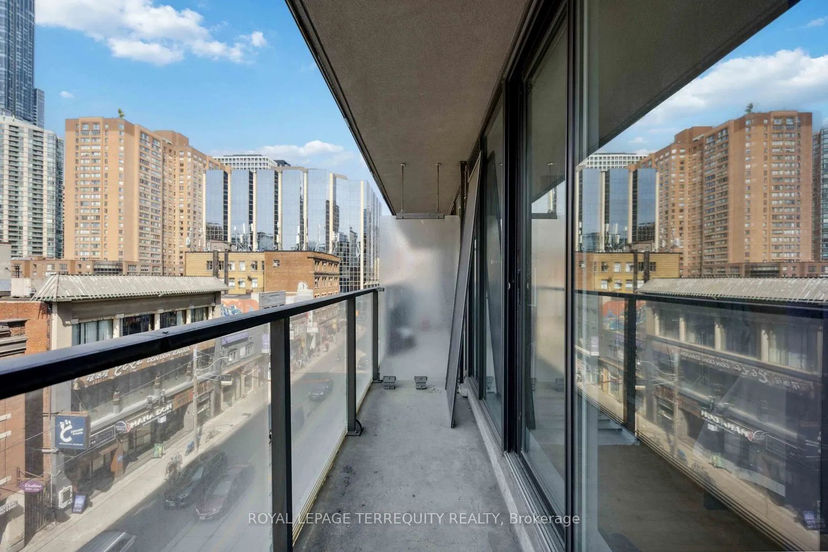 111 Elizabeth Street, #729