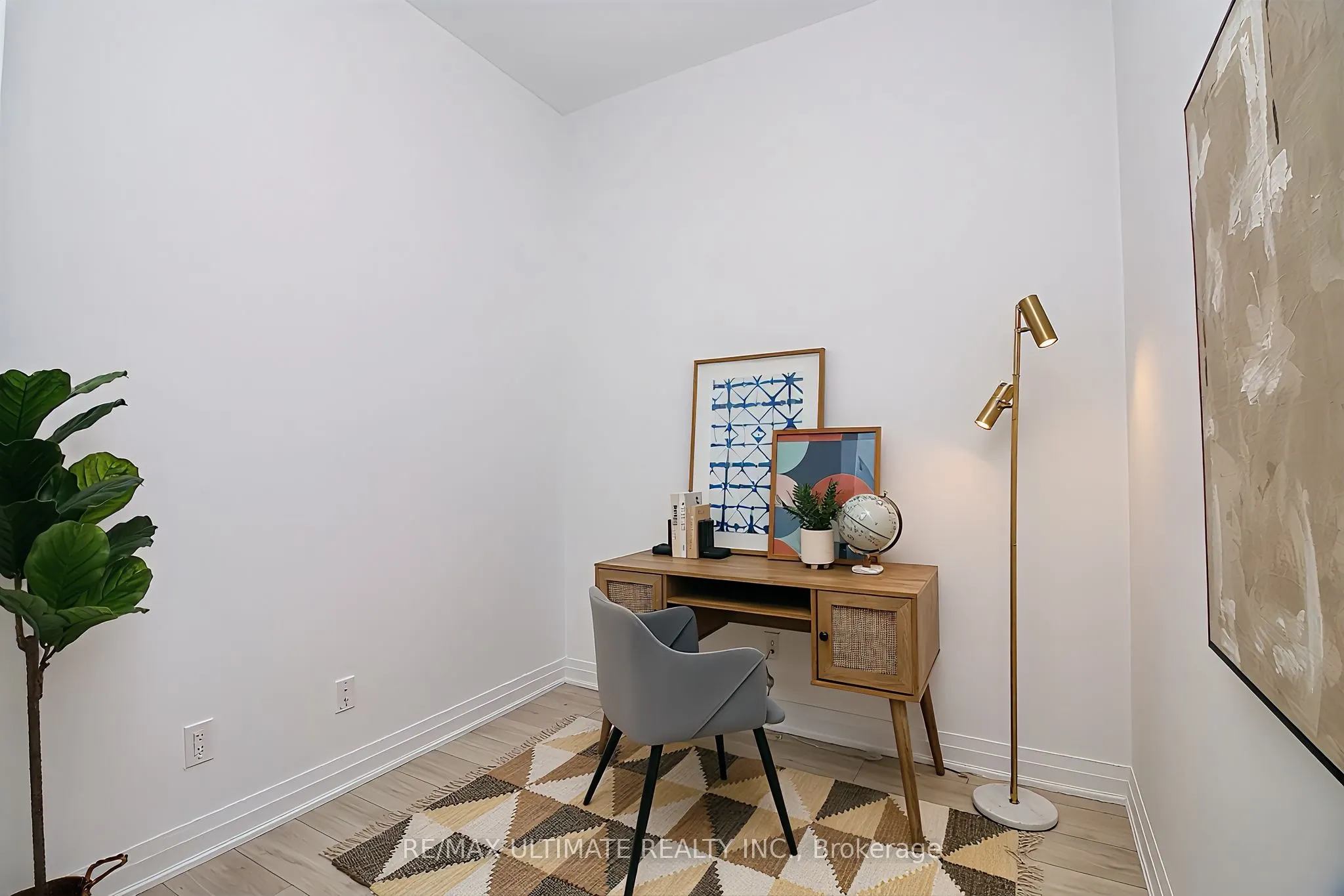 280 Howland Avenue, #617