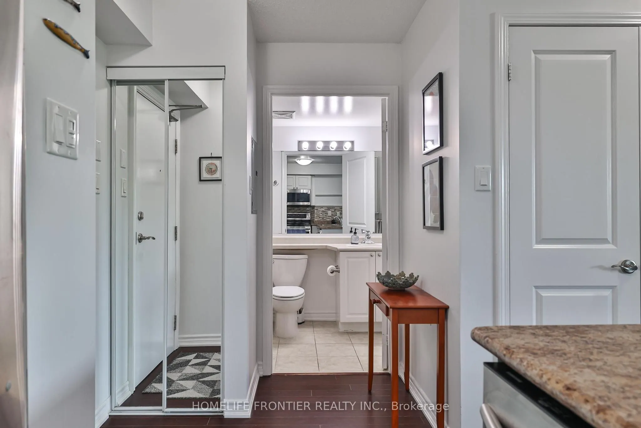 920 Sheppard Avenue W, #201