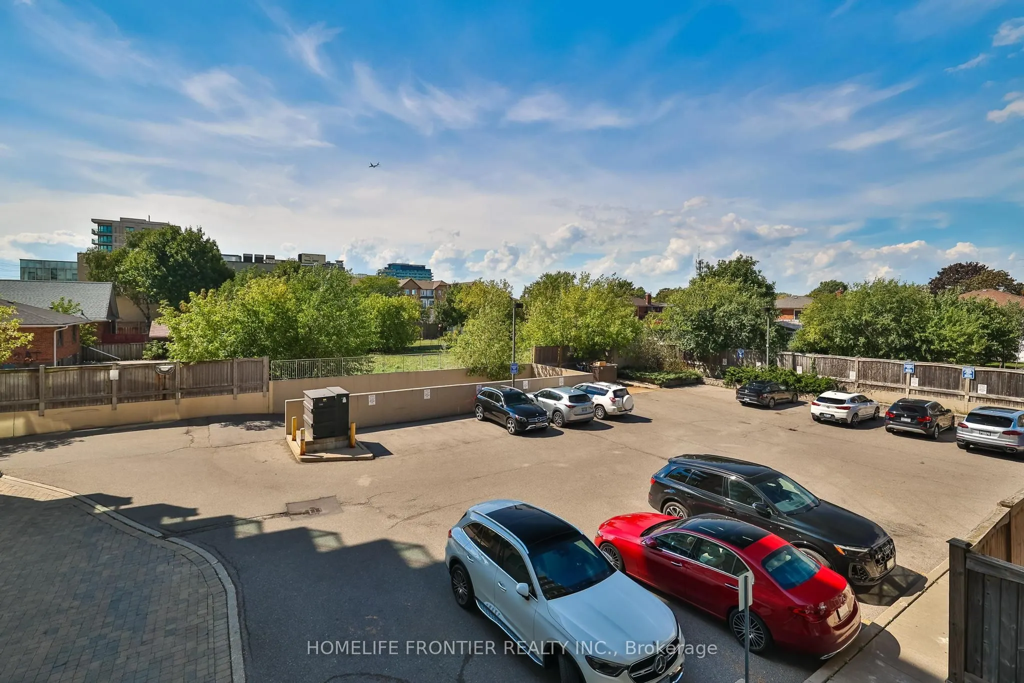 920 Sheppard Avenue W, #201