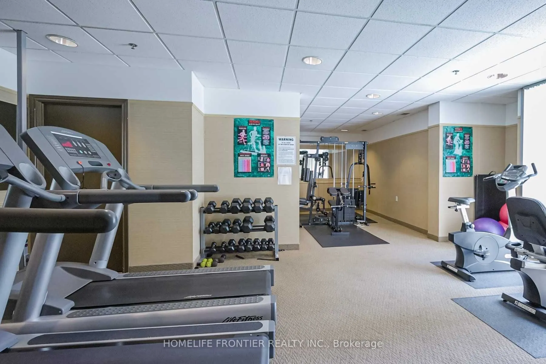 920 Sheppard Avenue W, #201