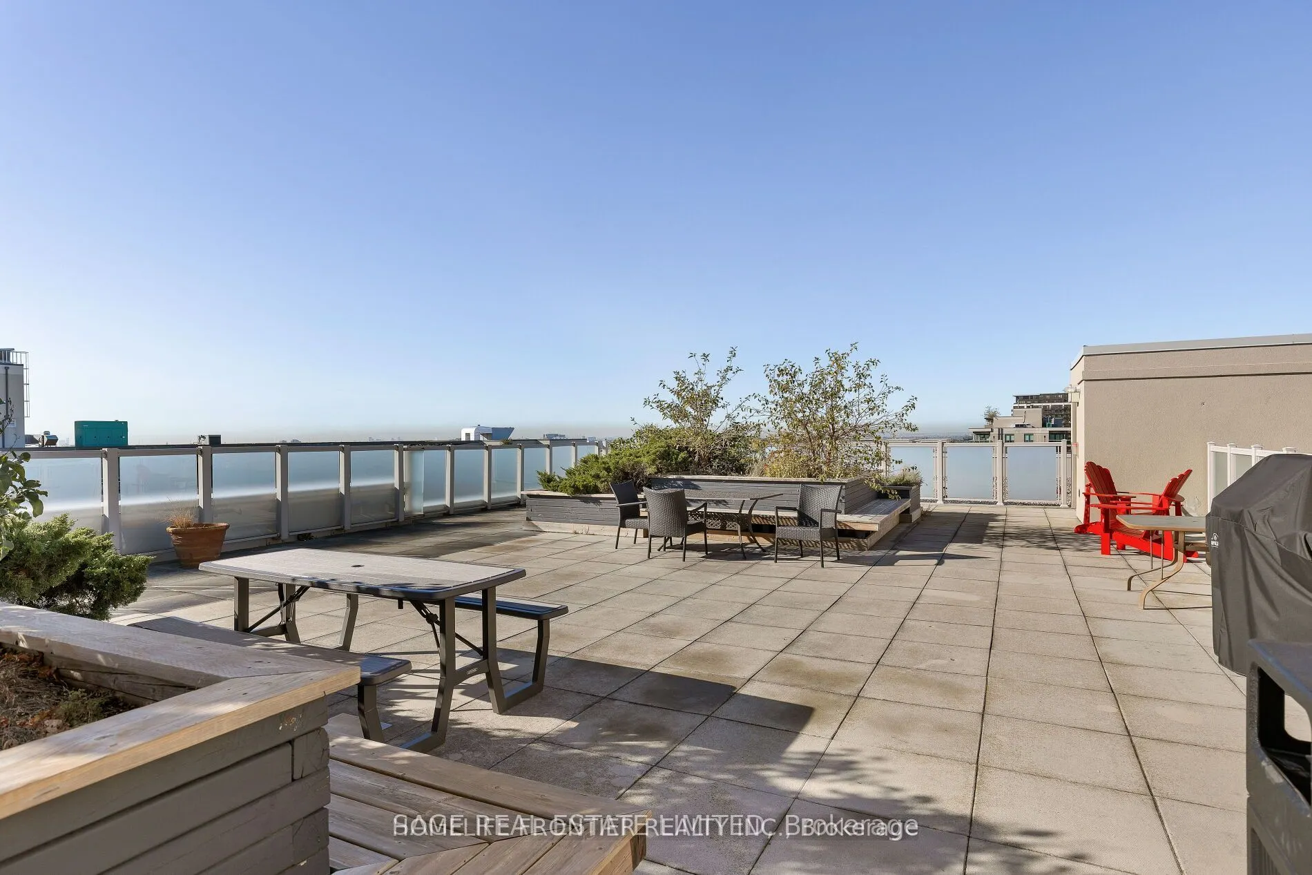 920 Sheppard Avenue W, #201