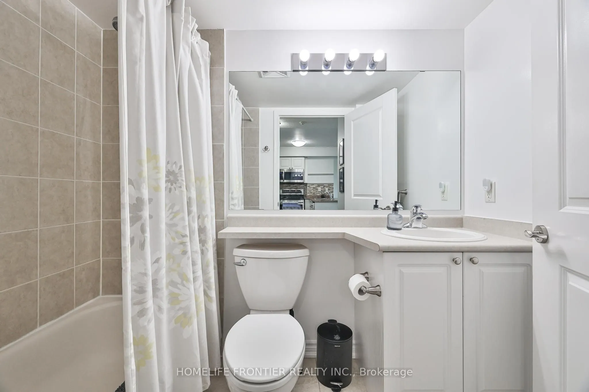 920 Sheppard Avenue W, #201
