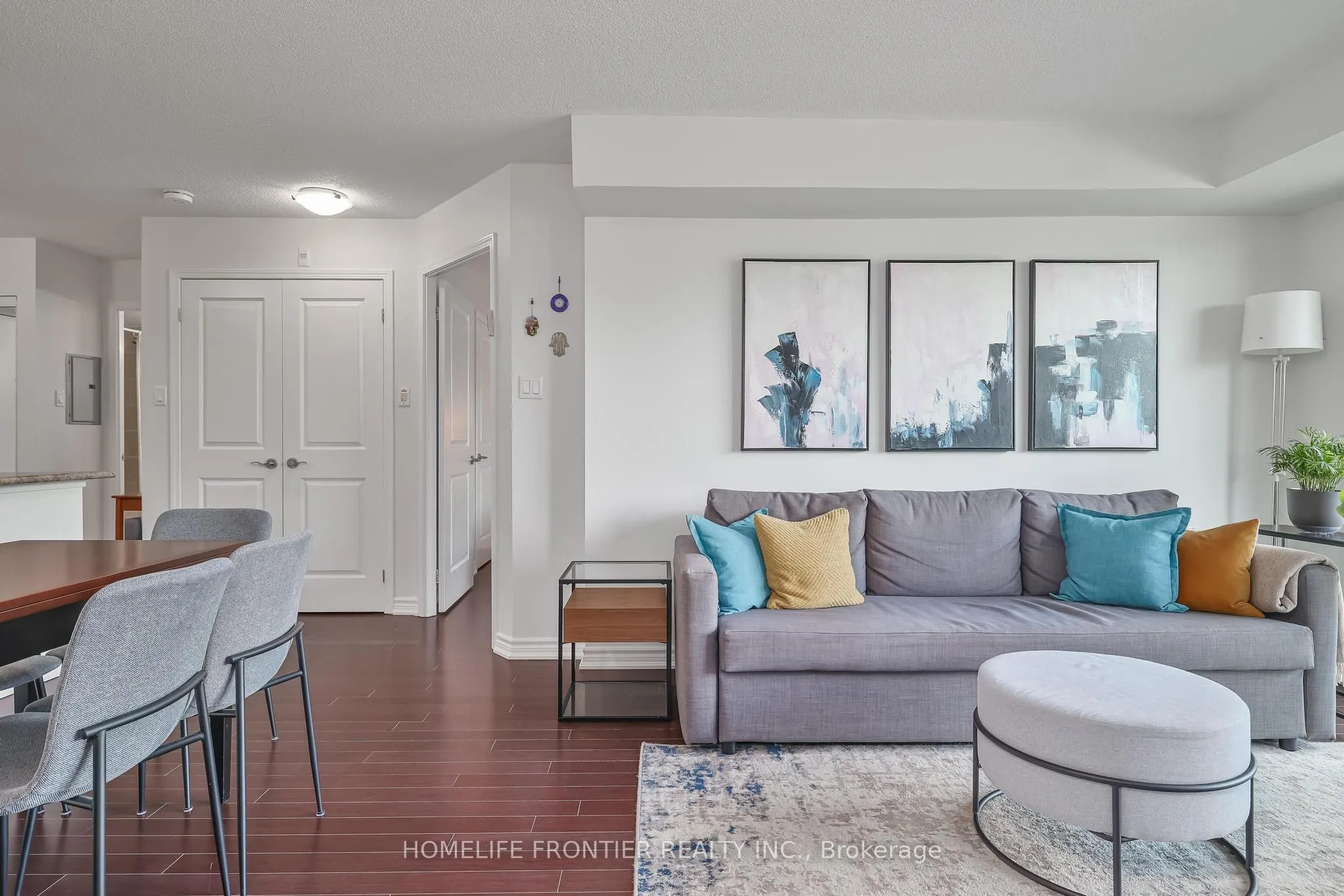 920 Sheppard Avenue W, #201