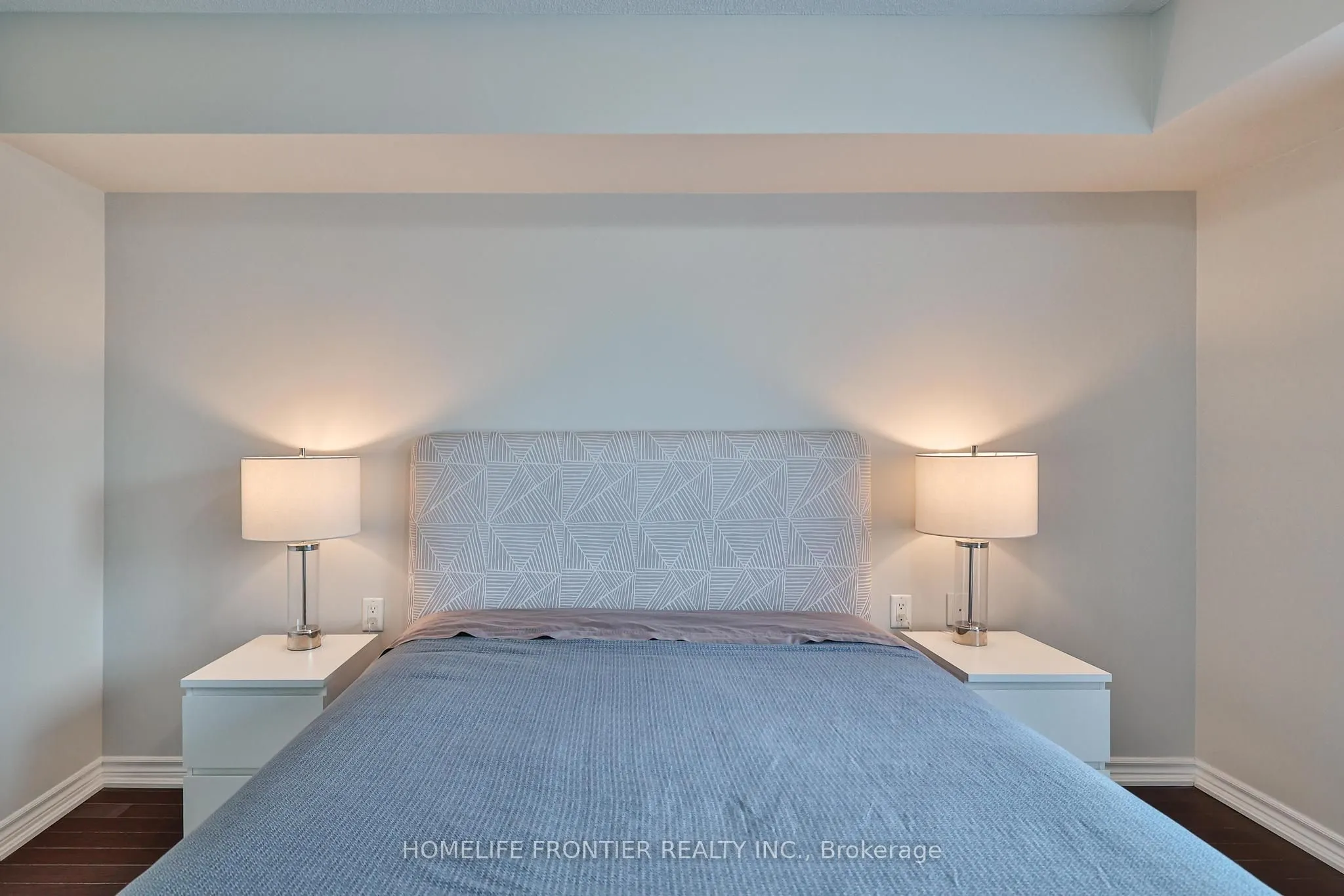 920 Sheppard Avenue W, #201