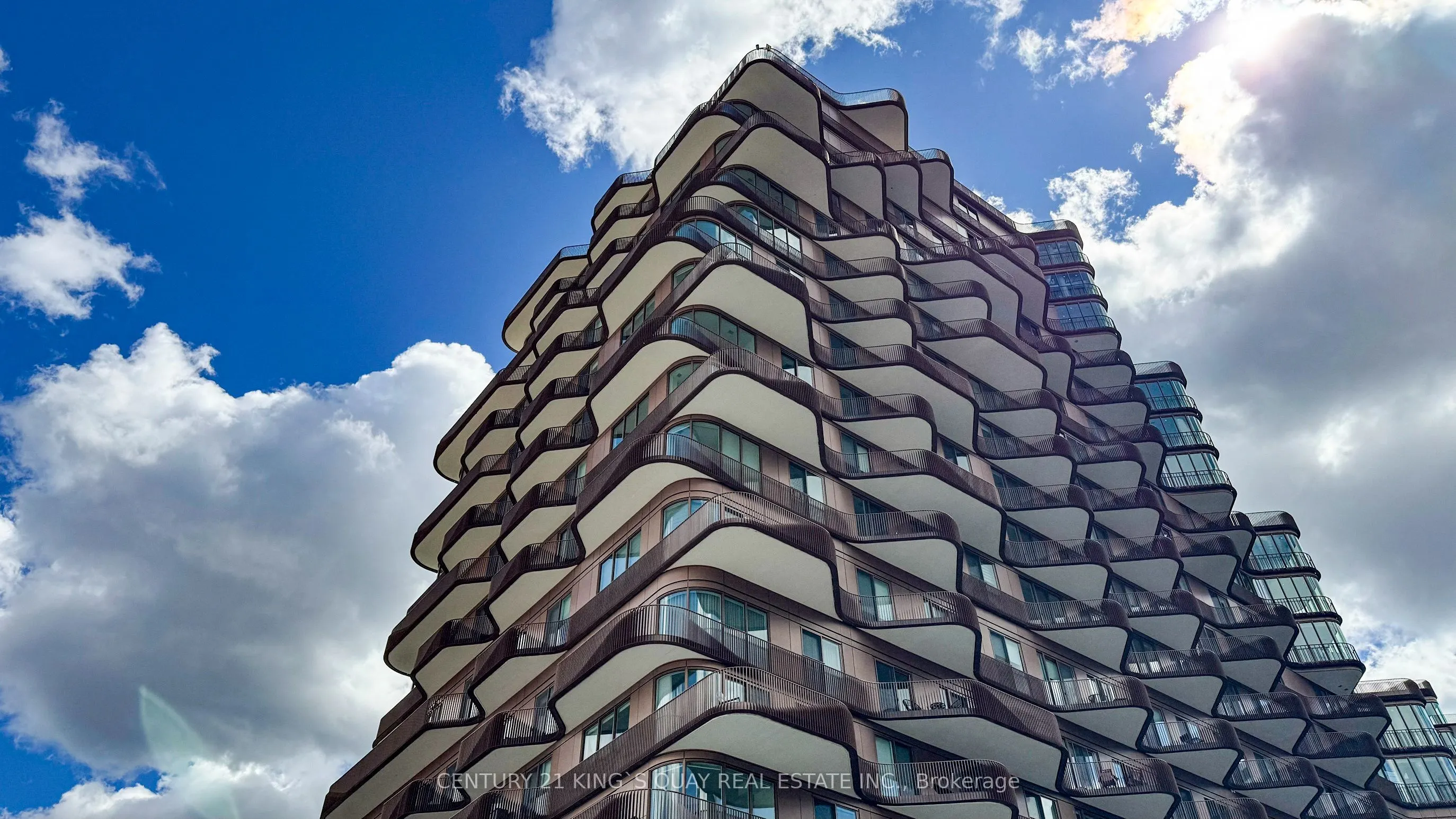 155 Merchants' Wharf, #PH28