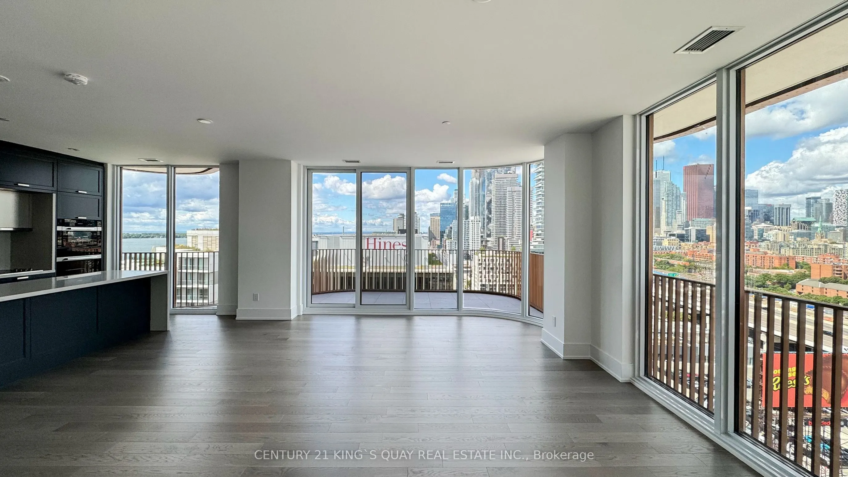 155 Merchants' Wharf, #PH28