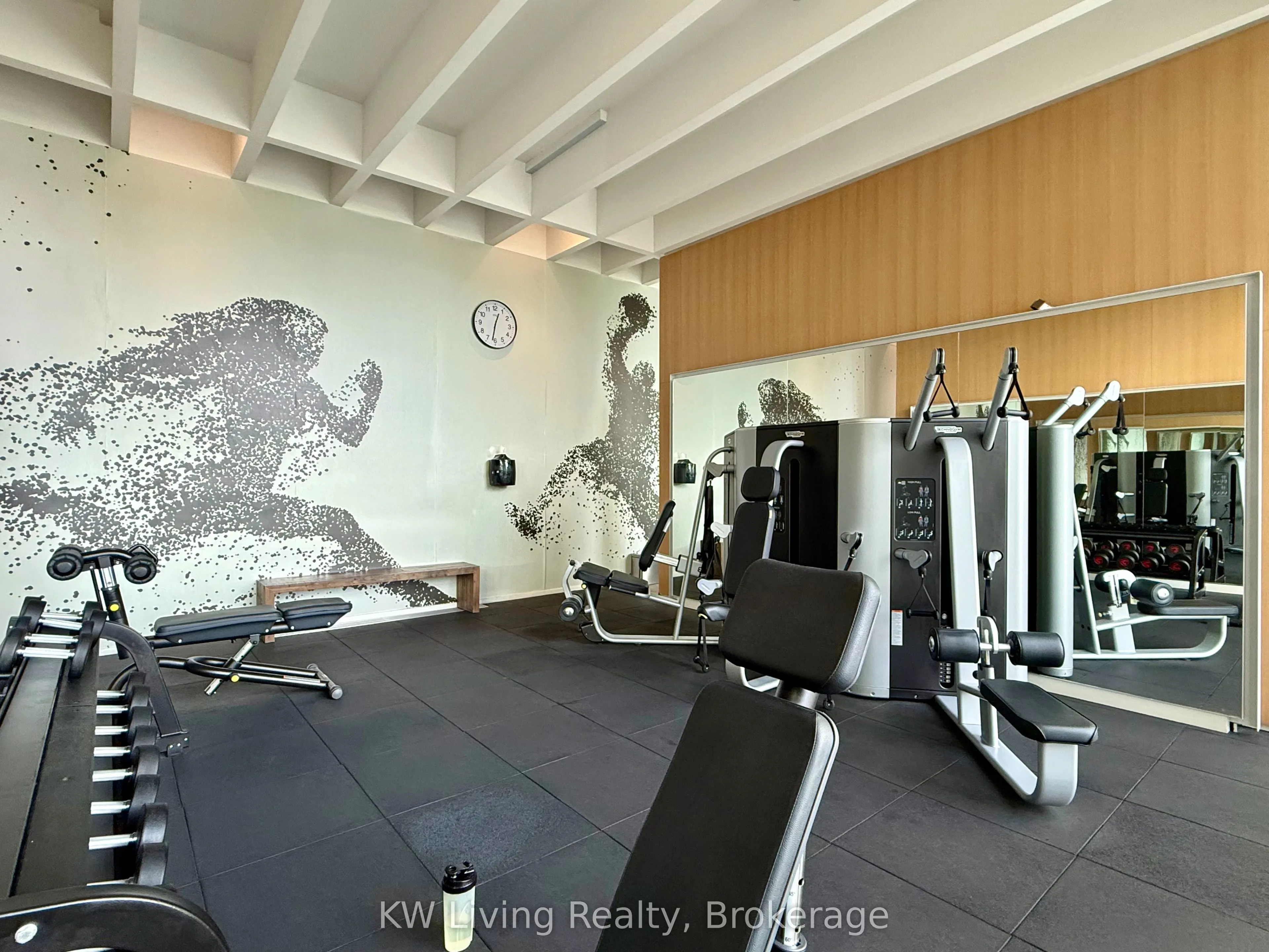8 Hillsdale Avenue E, #725