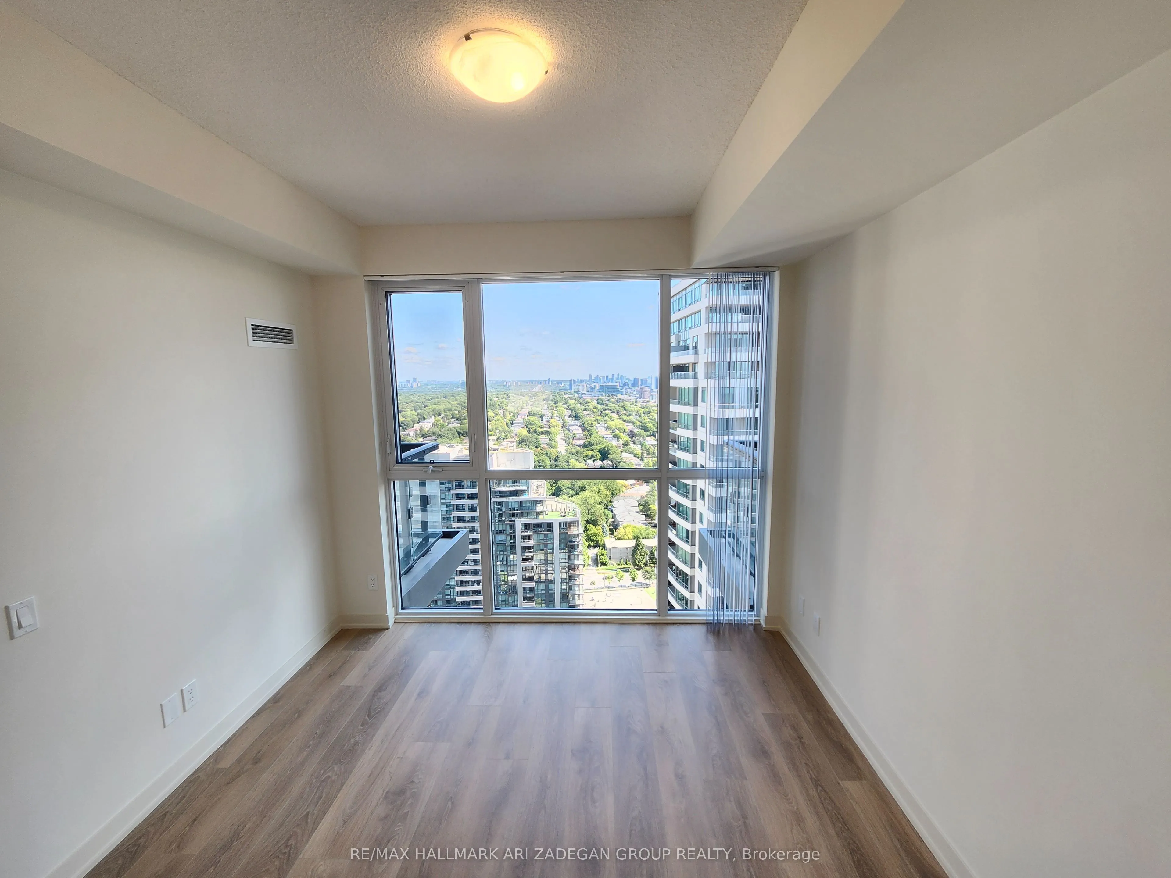 4955 Yonge Street, #3102
