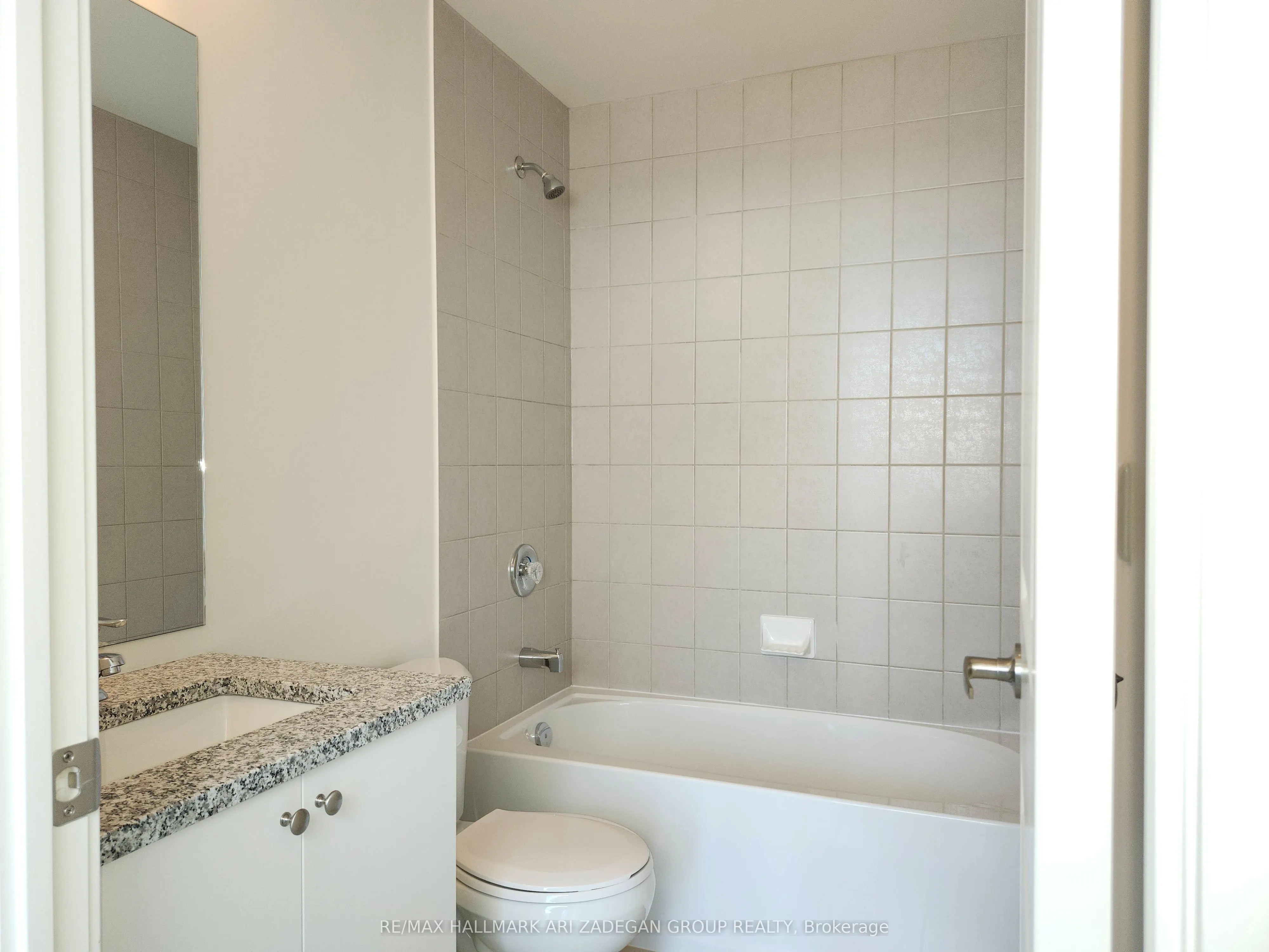 4955 Yonge Street, #3102