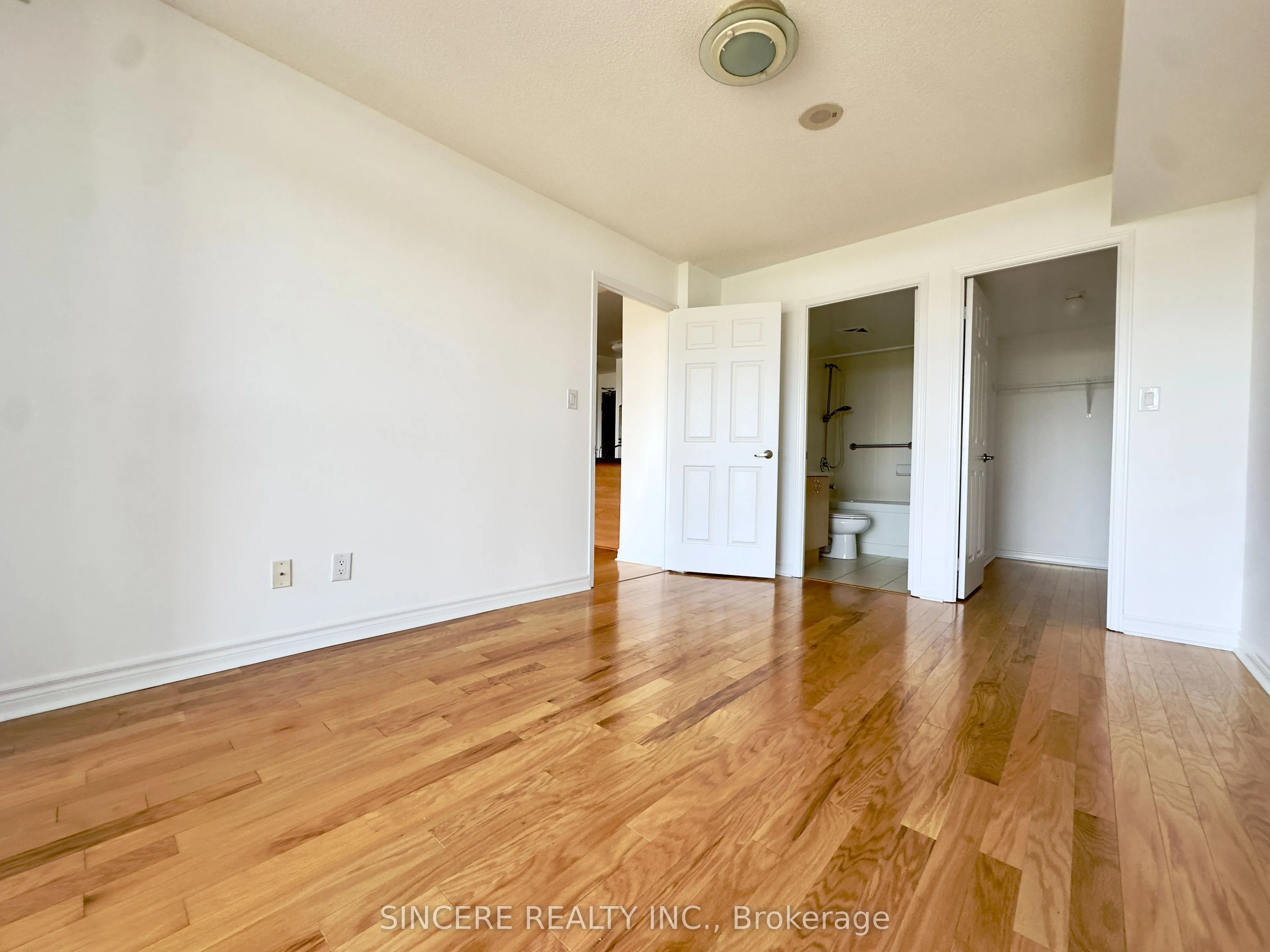 35 Hollywood Avenue, #1622