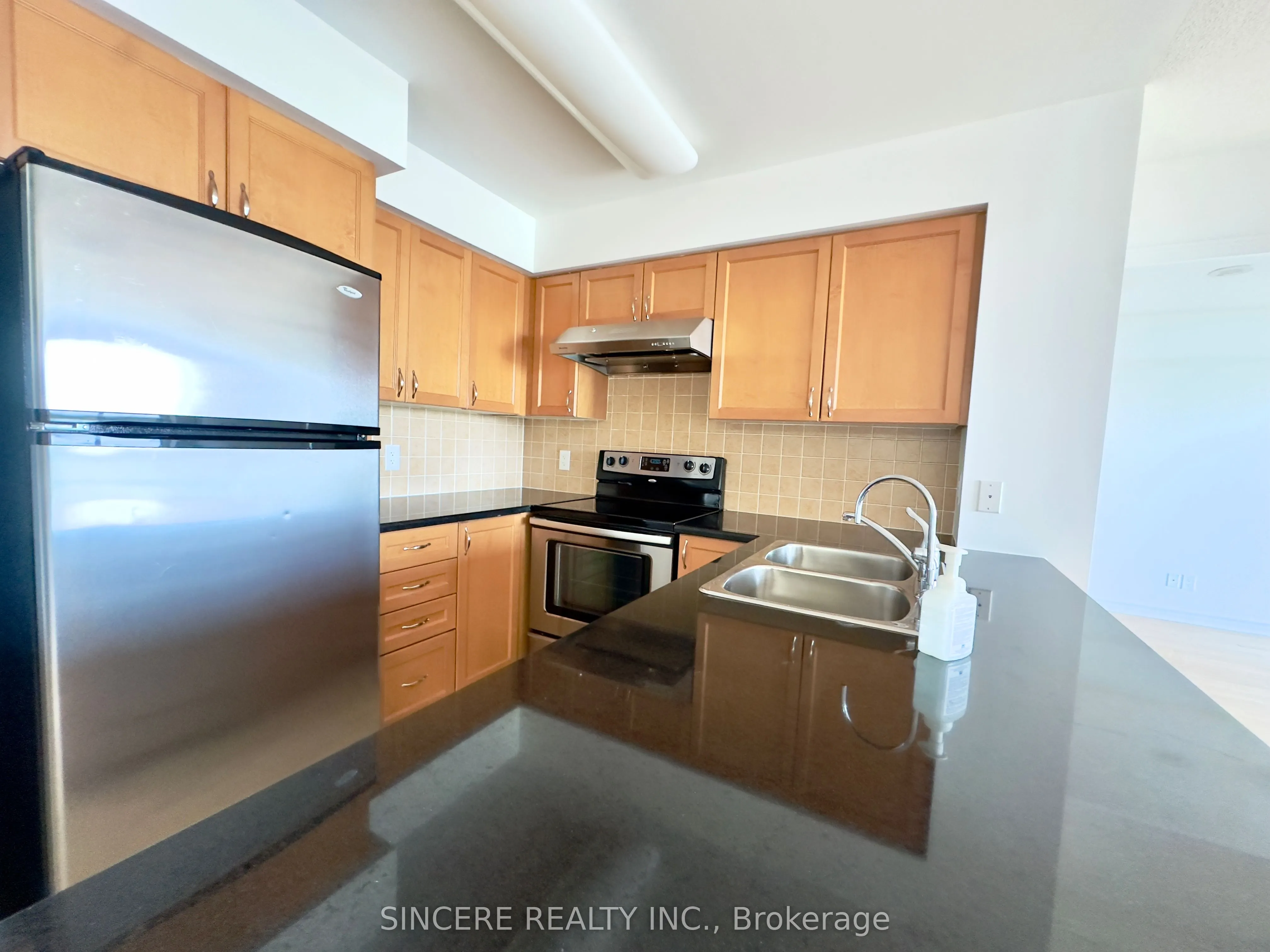 35 Hollywood Avenue, #1622