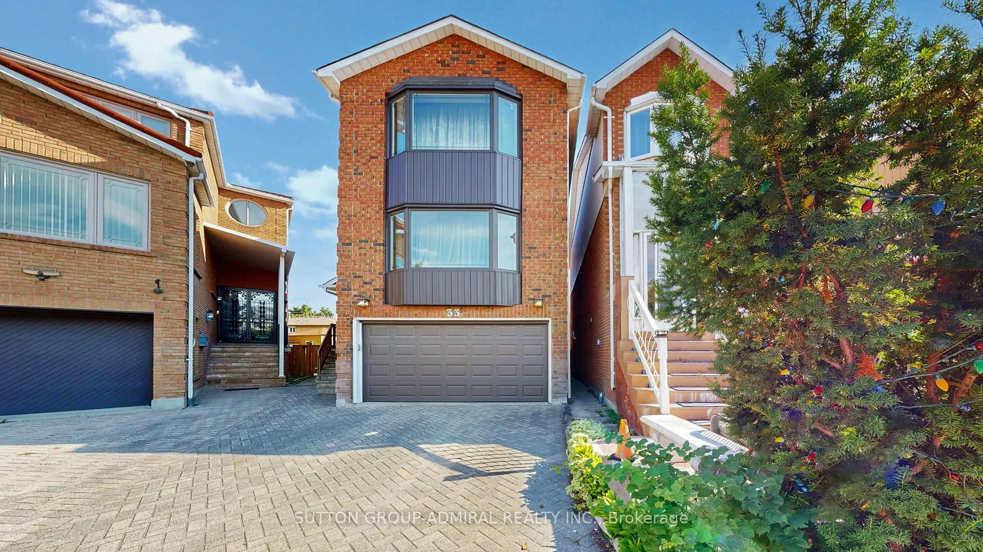 33 Carnival Court