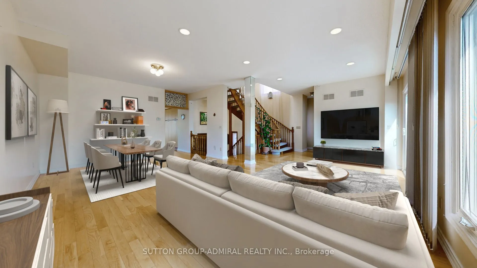 33 Carnival Court