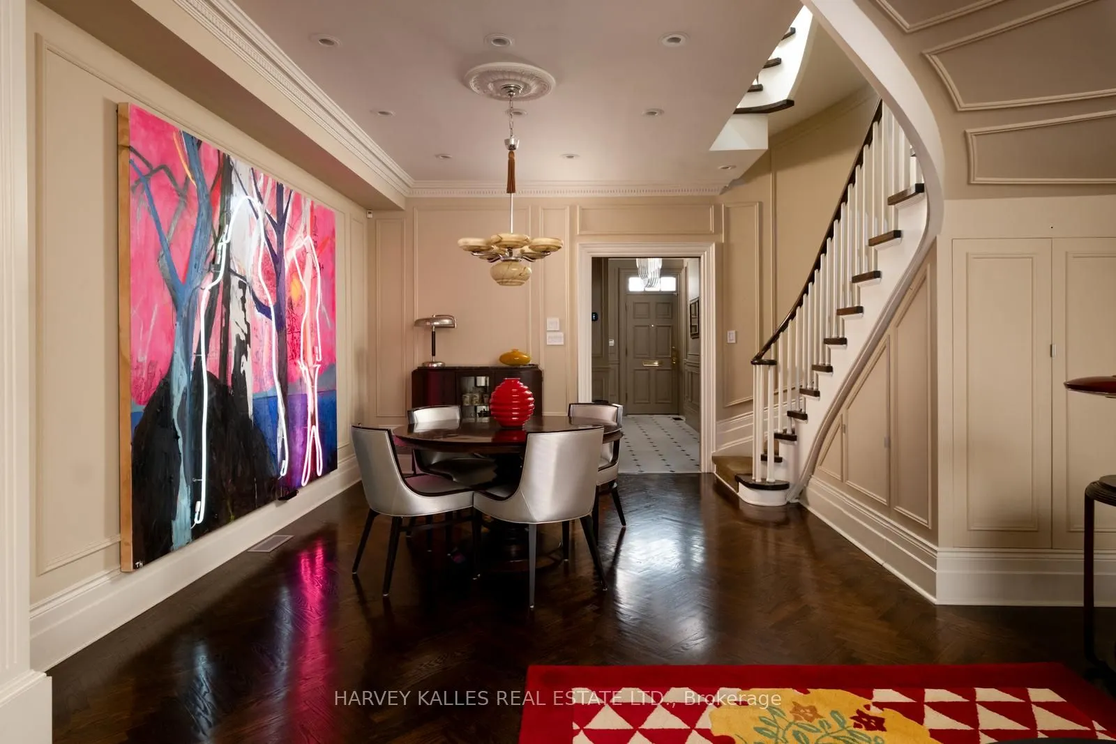 12 Macpherson Avenue, #3