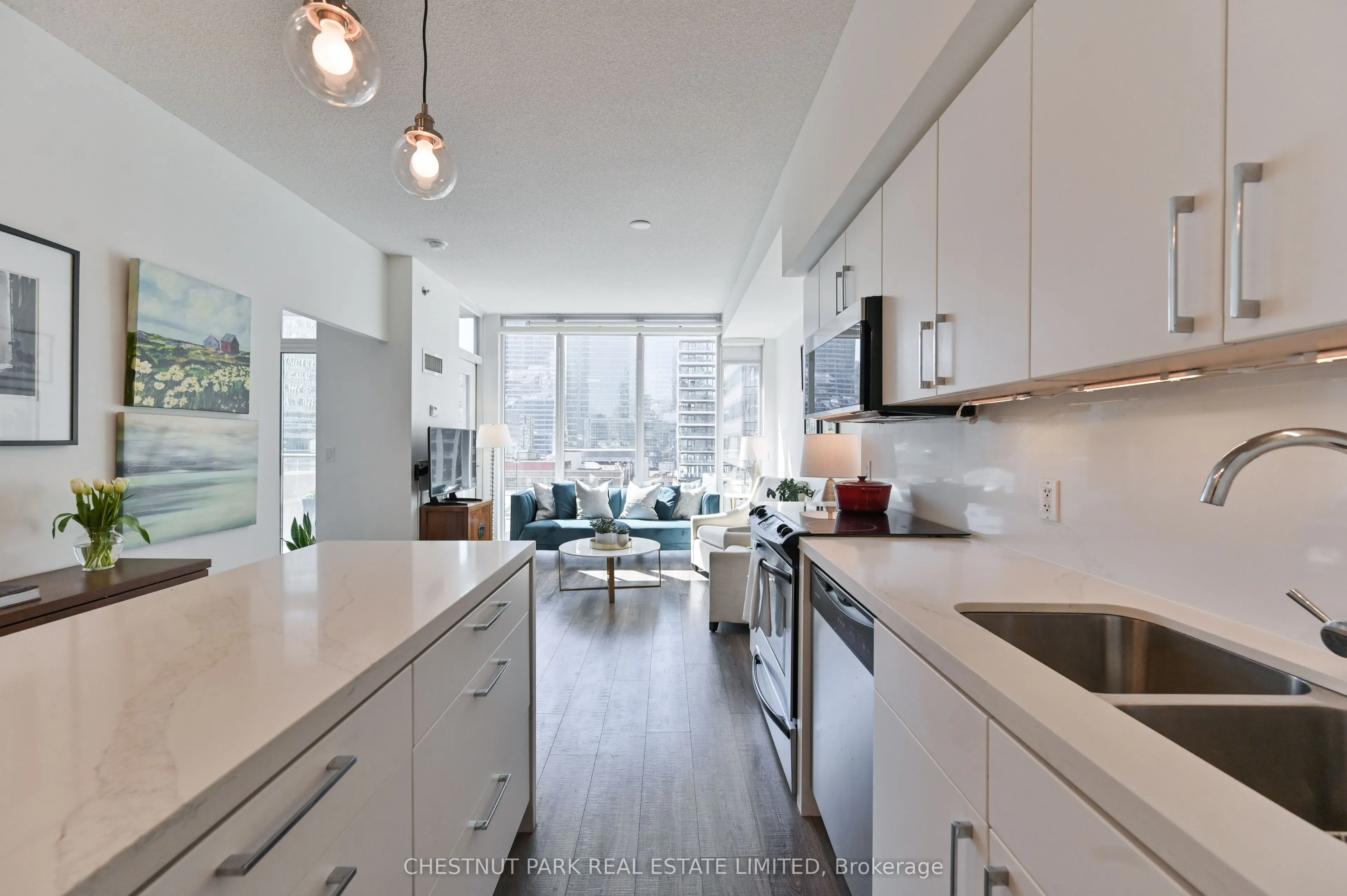 21 Nelson Street, #1020