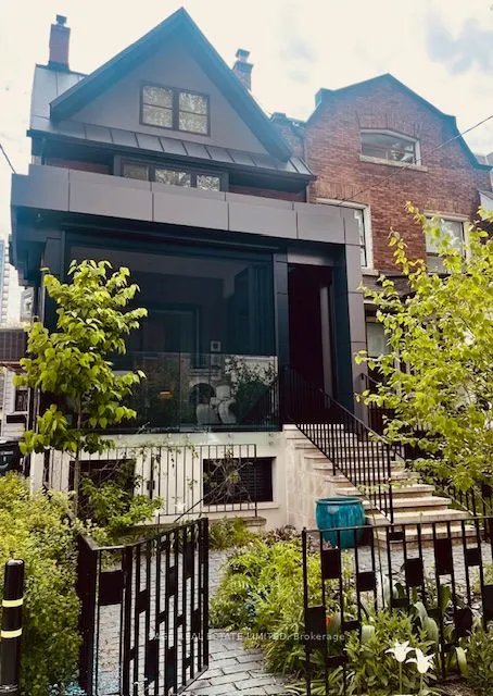 685 Euclid Avenue, #Lower