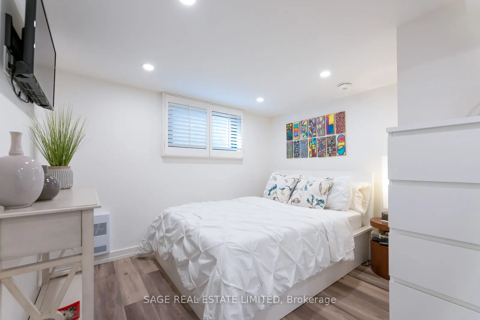 685 Euclid Avenue, #Lower