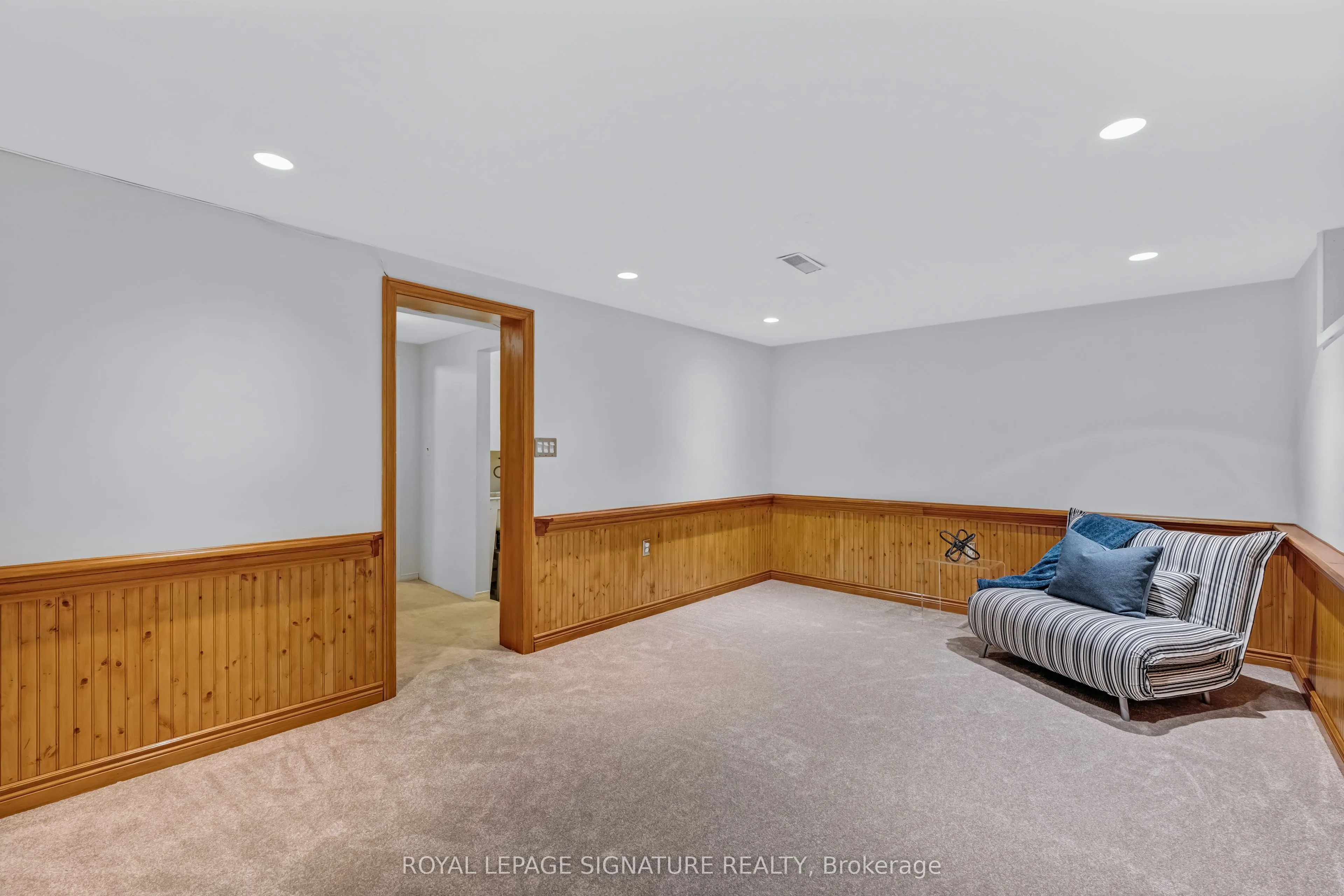 23 Palomino Crescent