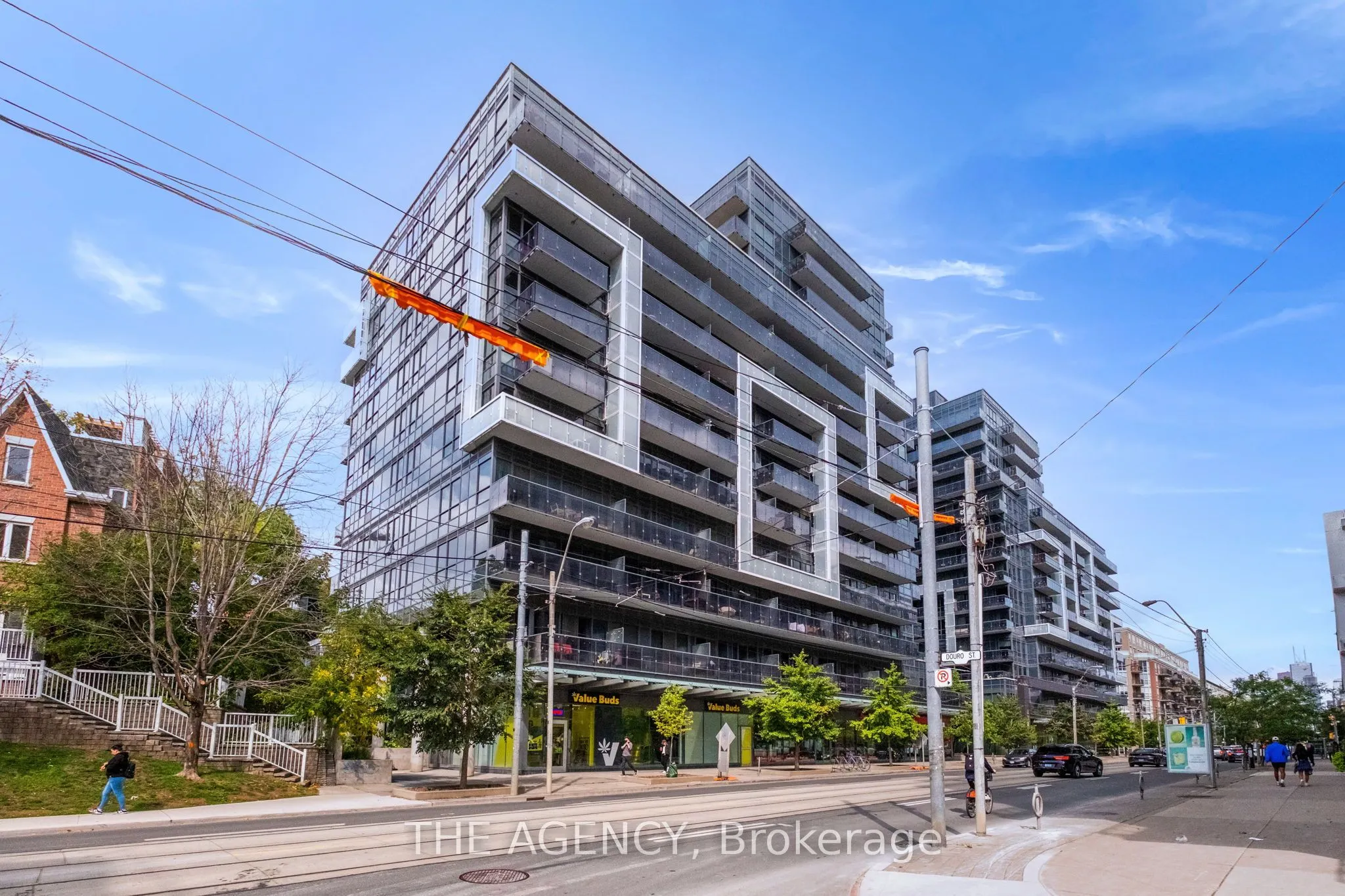 1030 King Street, #457