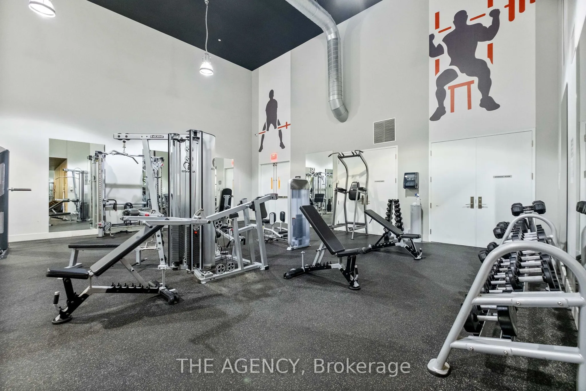 1030 King Street, #457