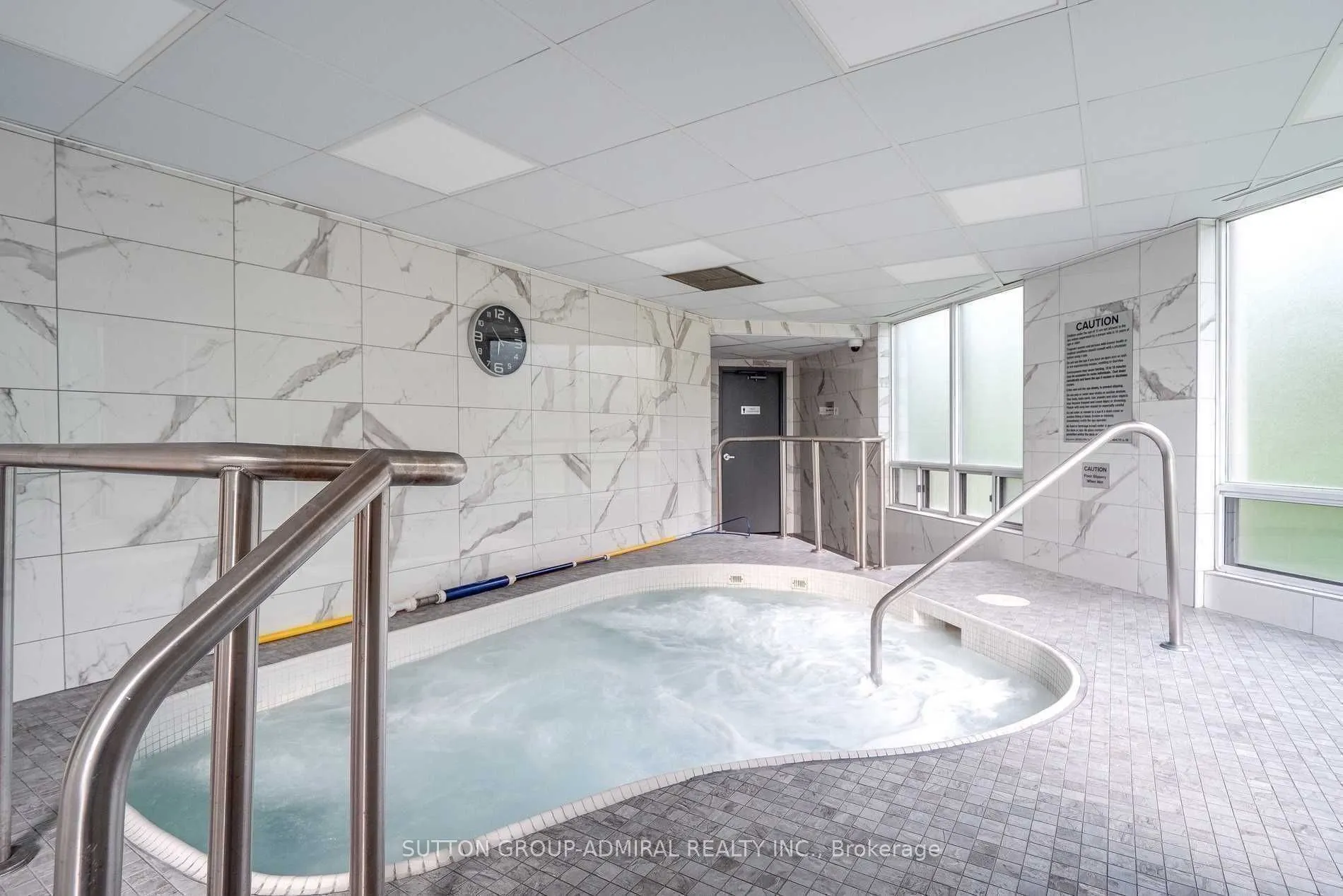 1101 Steeles Avenue W, #909