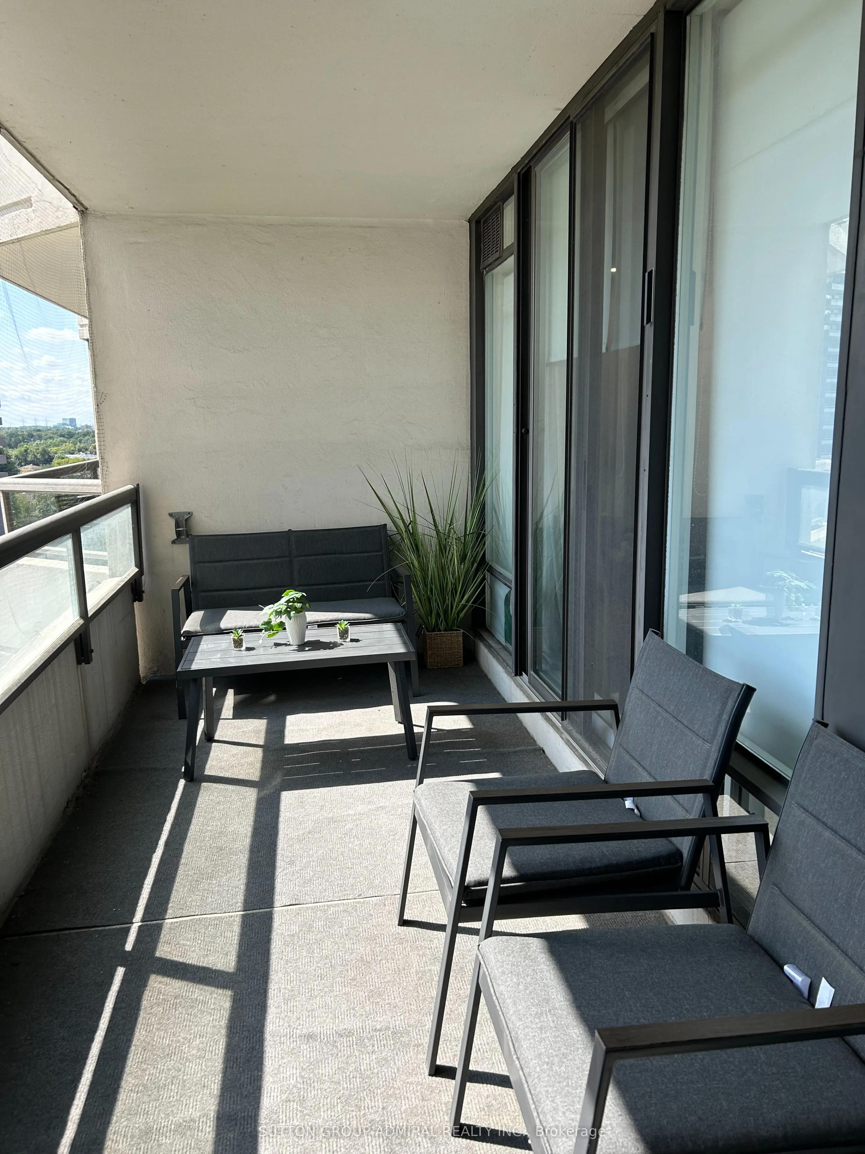 1101 Steeles Avenue W, #909