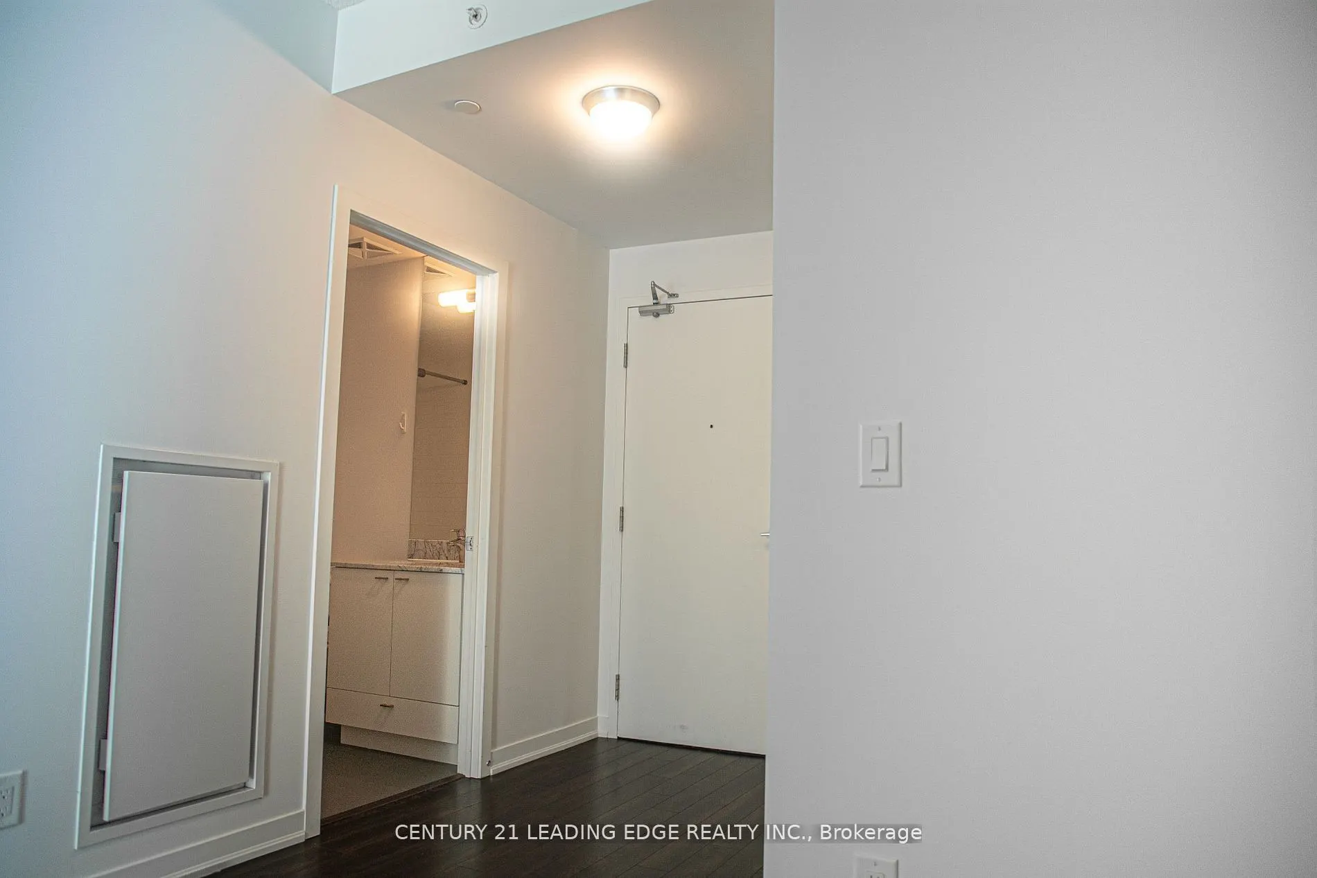 51 East Liberty Street, #1802