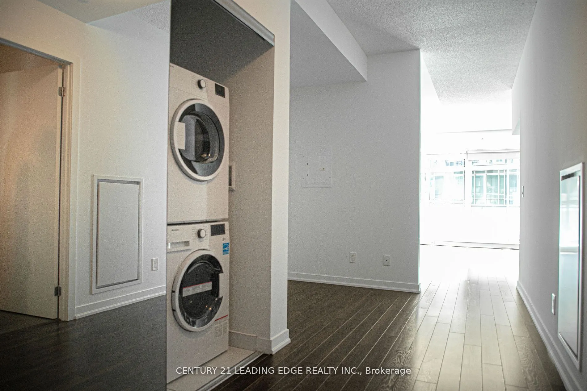 51 East Liberty Street, #1802
