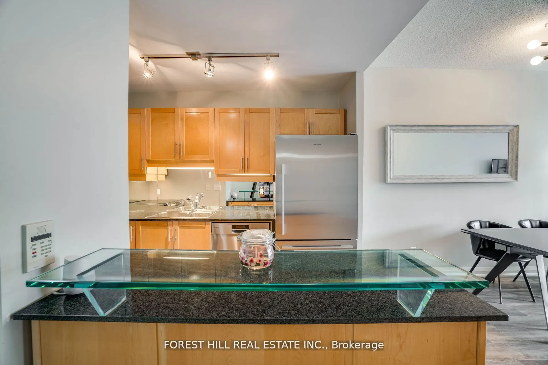 220 Victoria Street, #1803