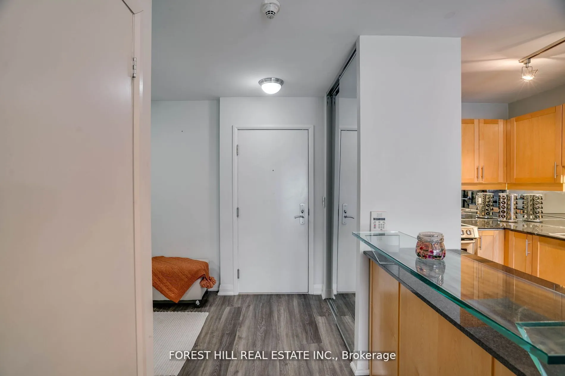 220 Victoria Street, #1803