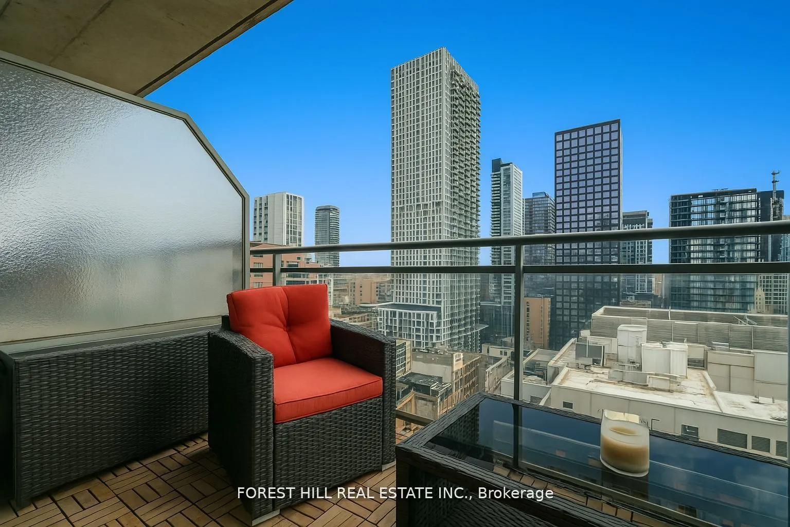 220 Victoria Street, #1803