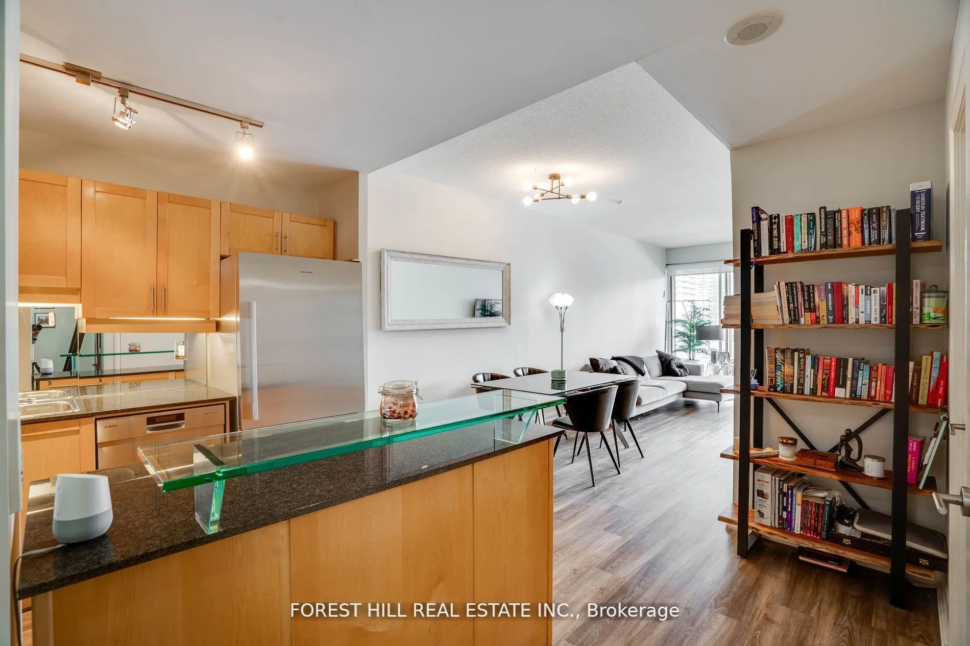 220 Victoria Street, #1803