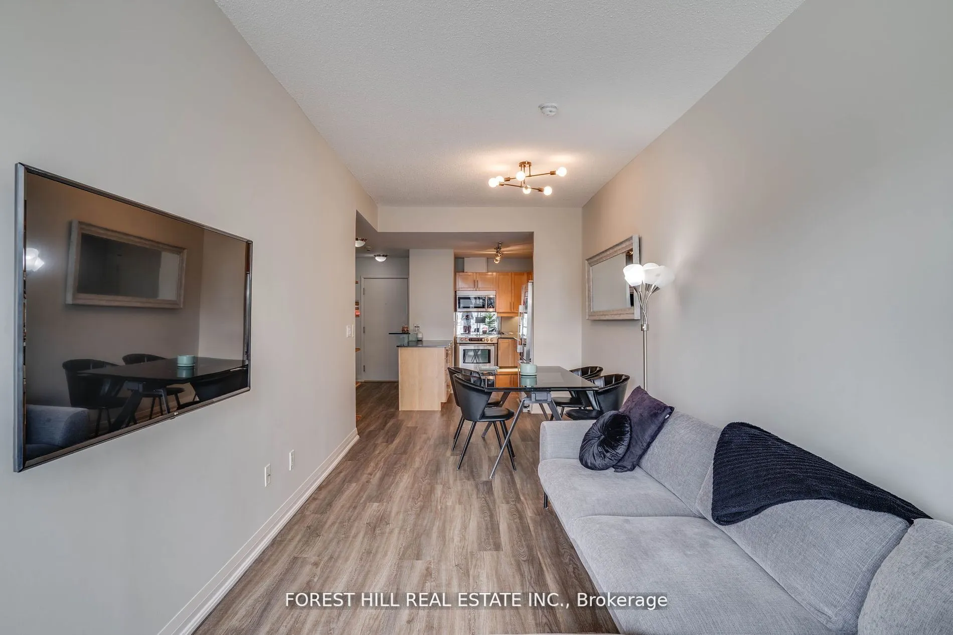 220 Victoria Street, #1803