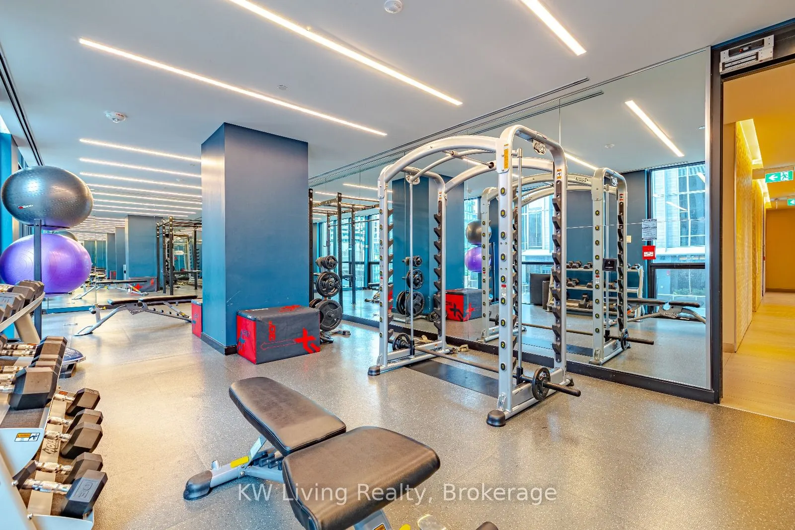1 Yorkville Avenue, #4009