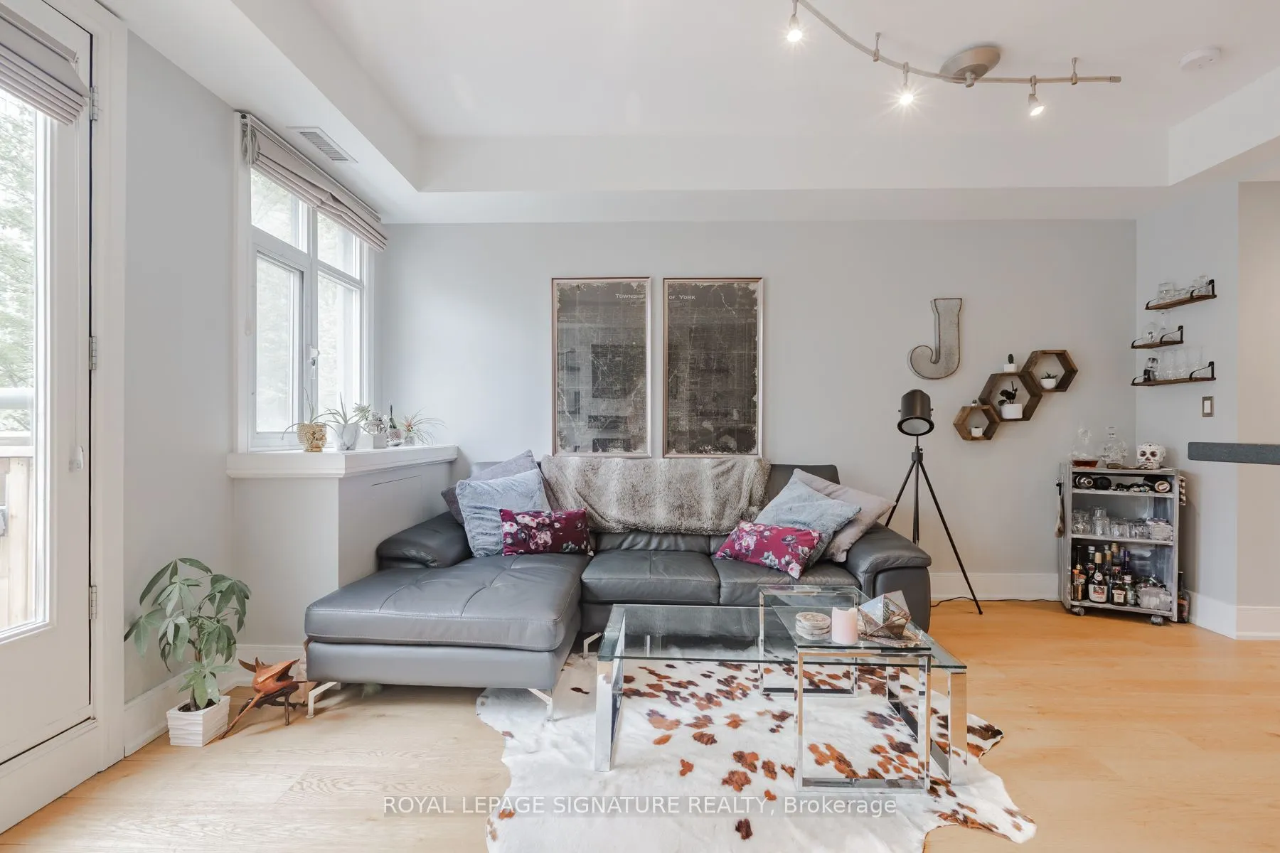 500 Richmond Street W