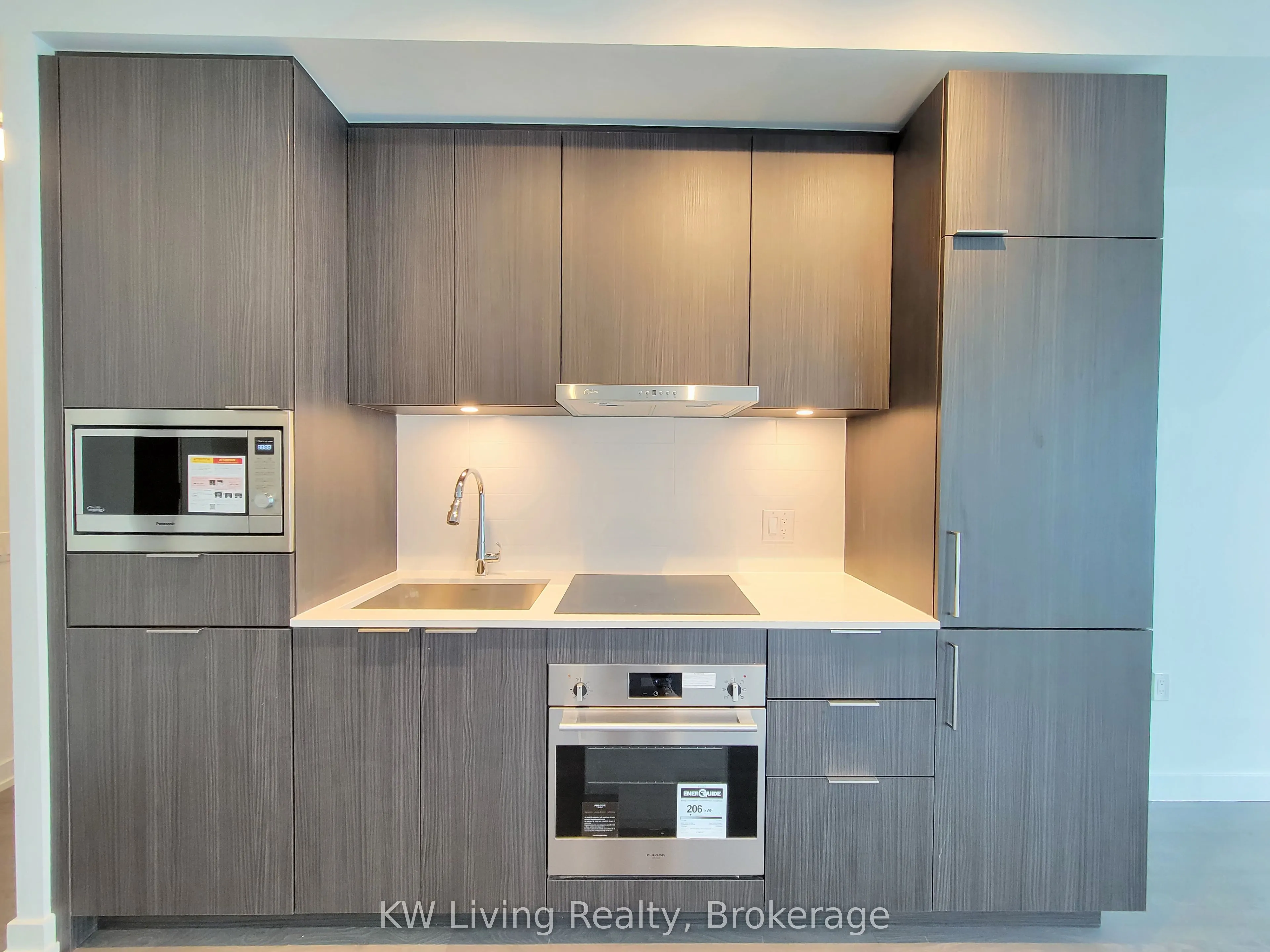 7 Golden Lion Heights, #1406