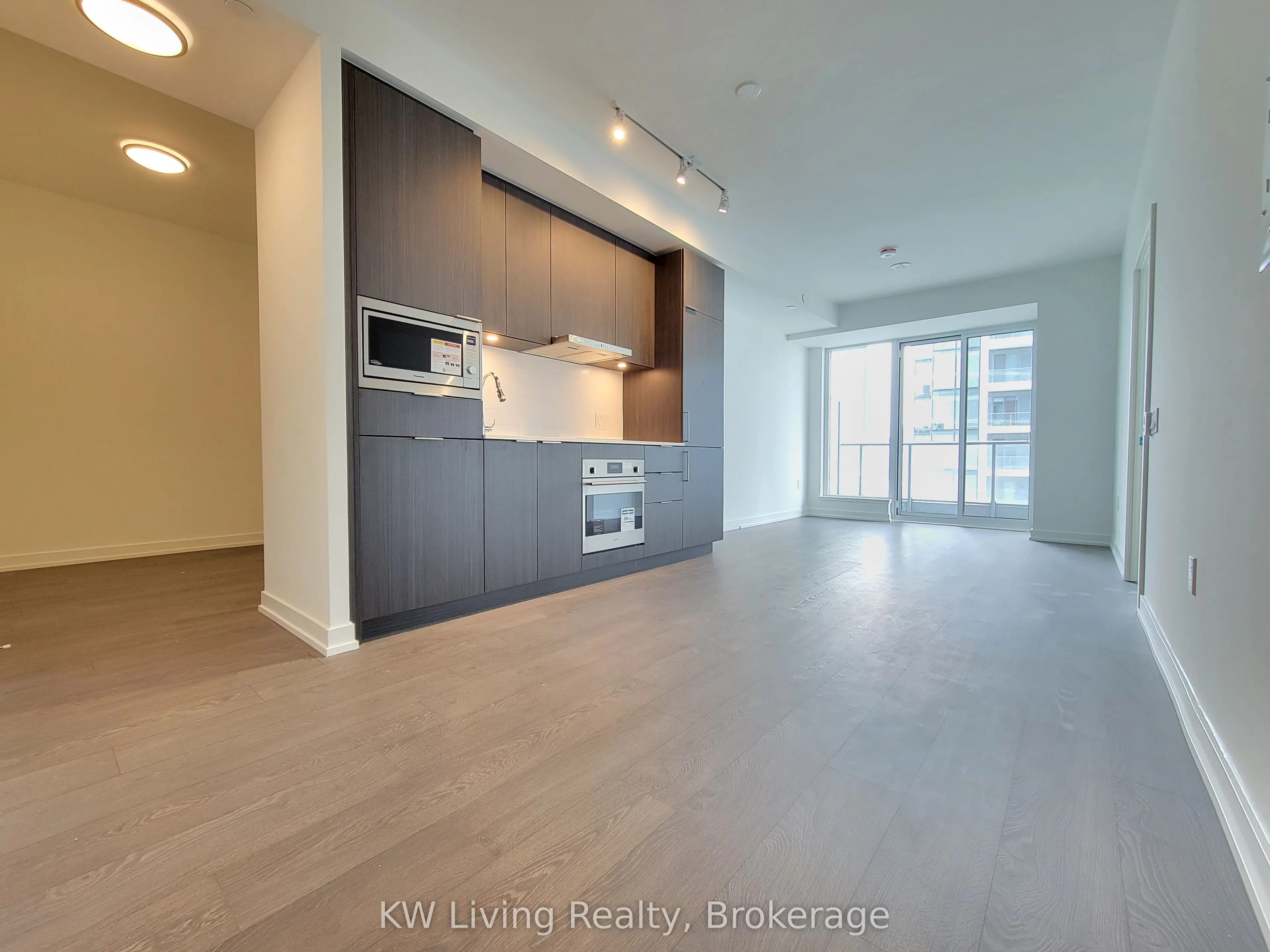 7 Golden Lion Heights, #1406