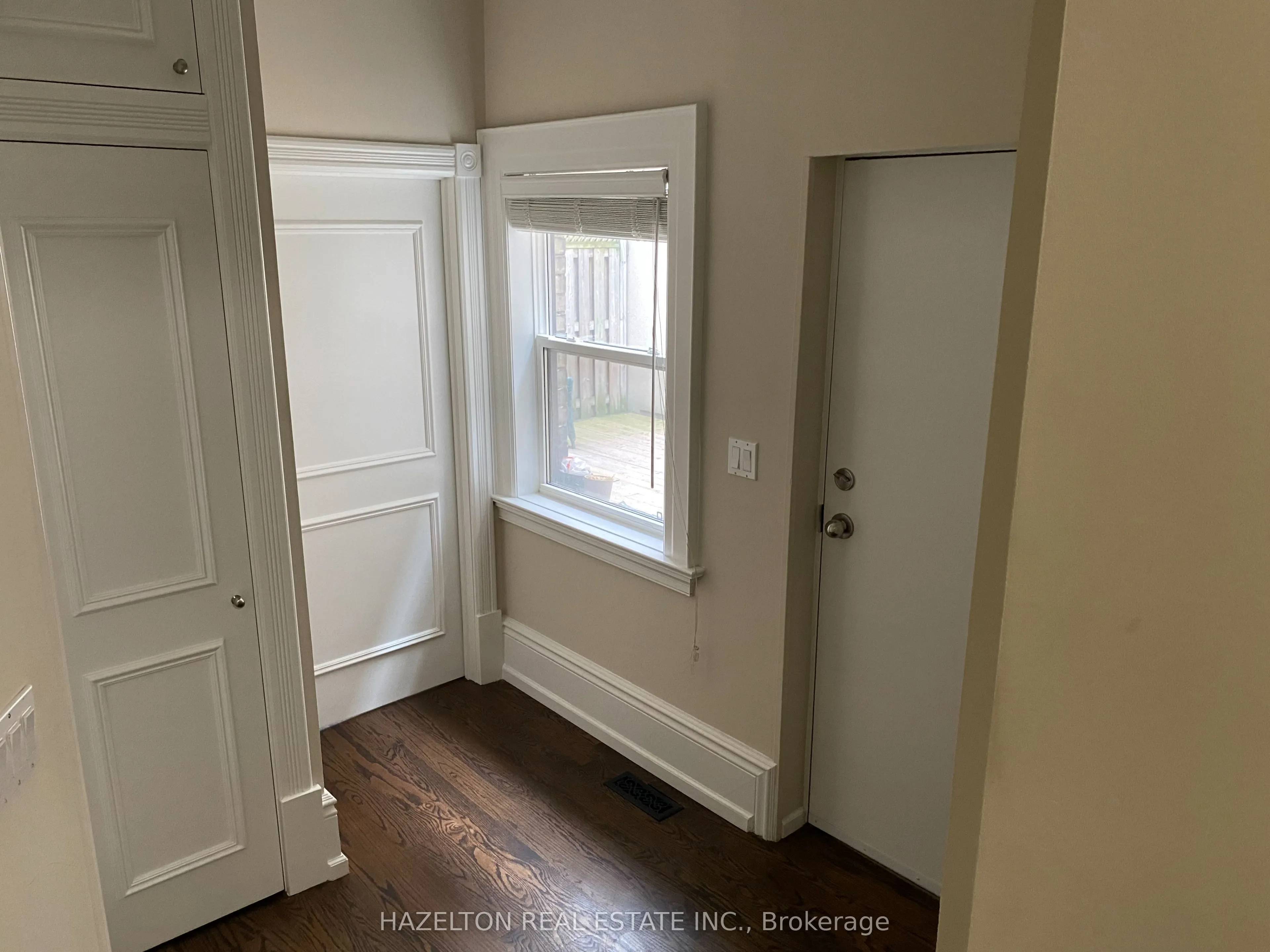 19 Lowther Avenue, #1